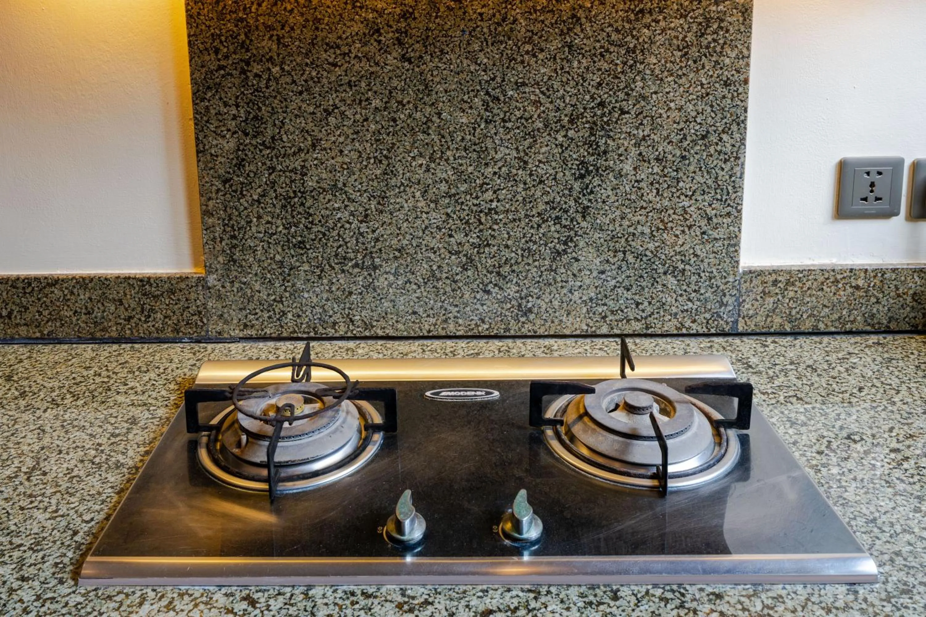 Kitchen or kitchenette in Boholuma Villas by Pertama Management