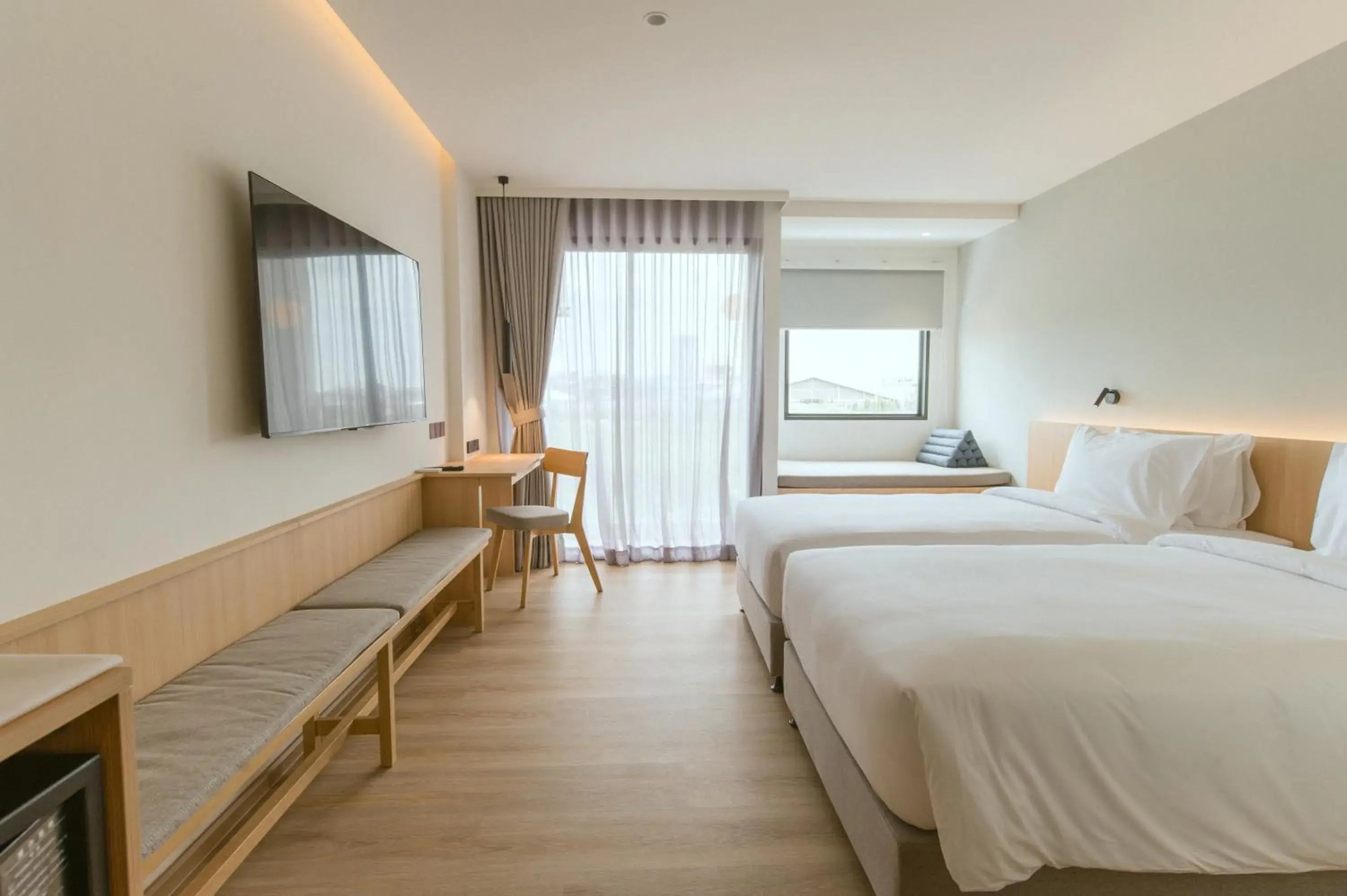 Superior Twin Room in PAAK Hotel Suvarnabhumi Superior Twin Room in PAAK Hotel Suvarnabhumi