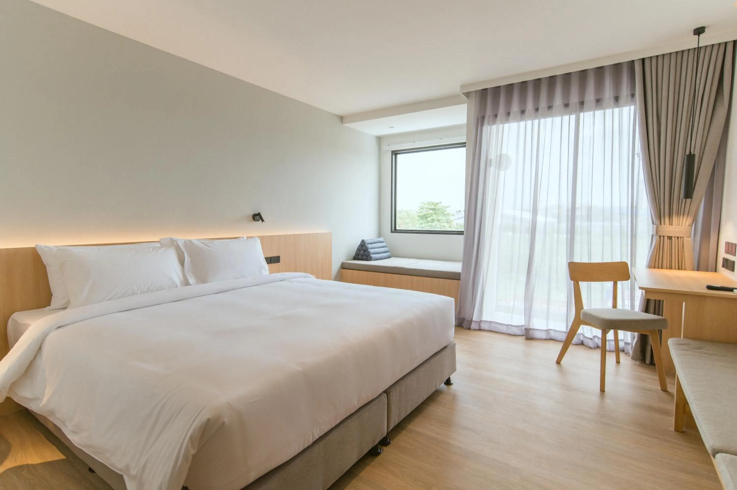 Bed in PAAK Hotel Suvarnabhumi