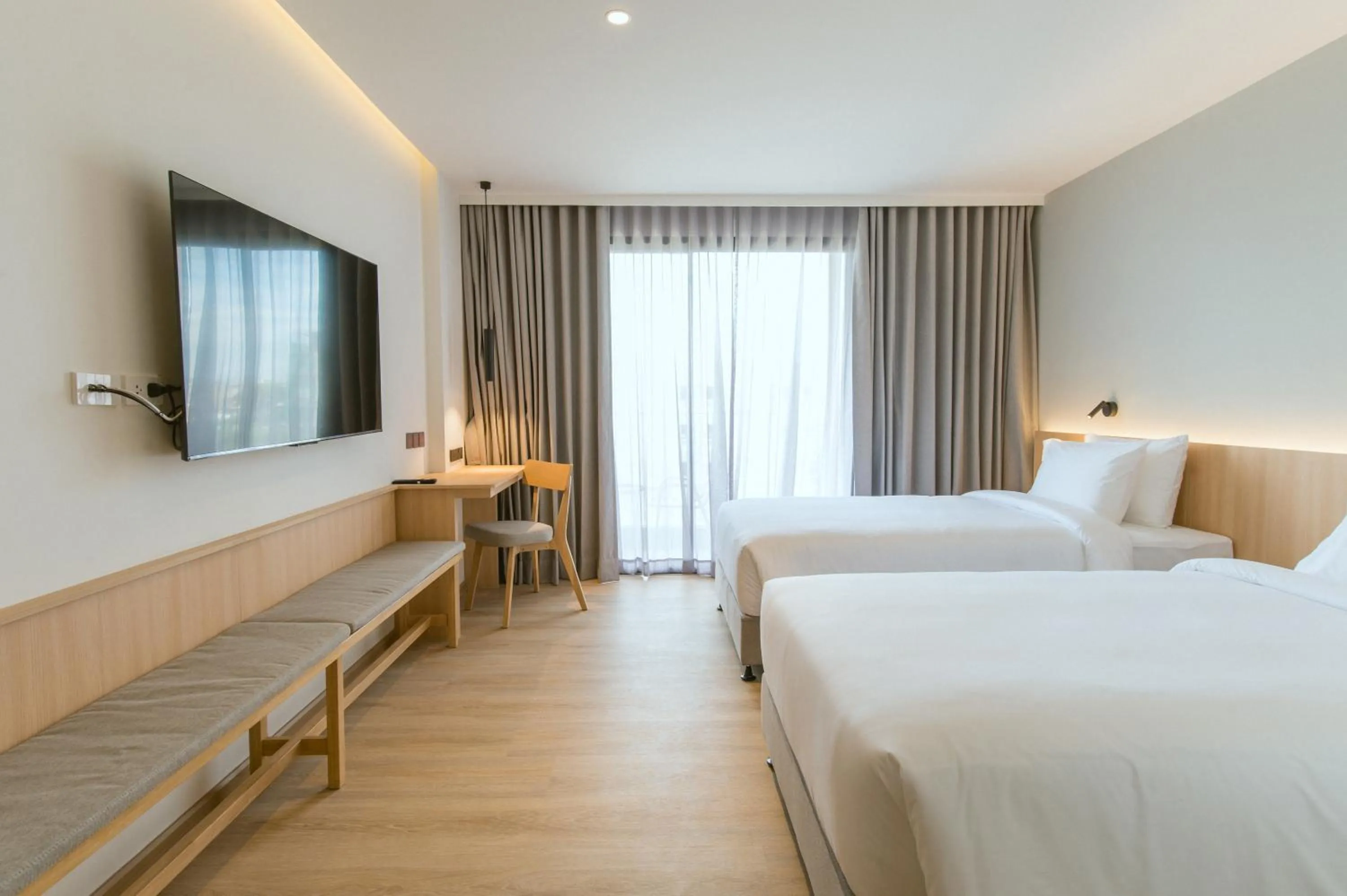 Bed in PAAK Hotel Suvarnabhumi