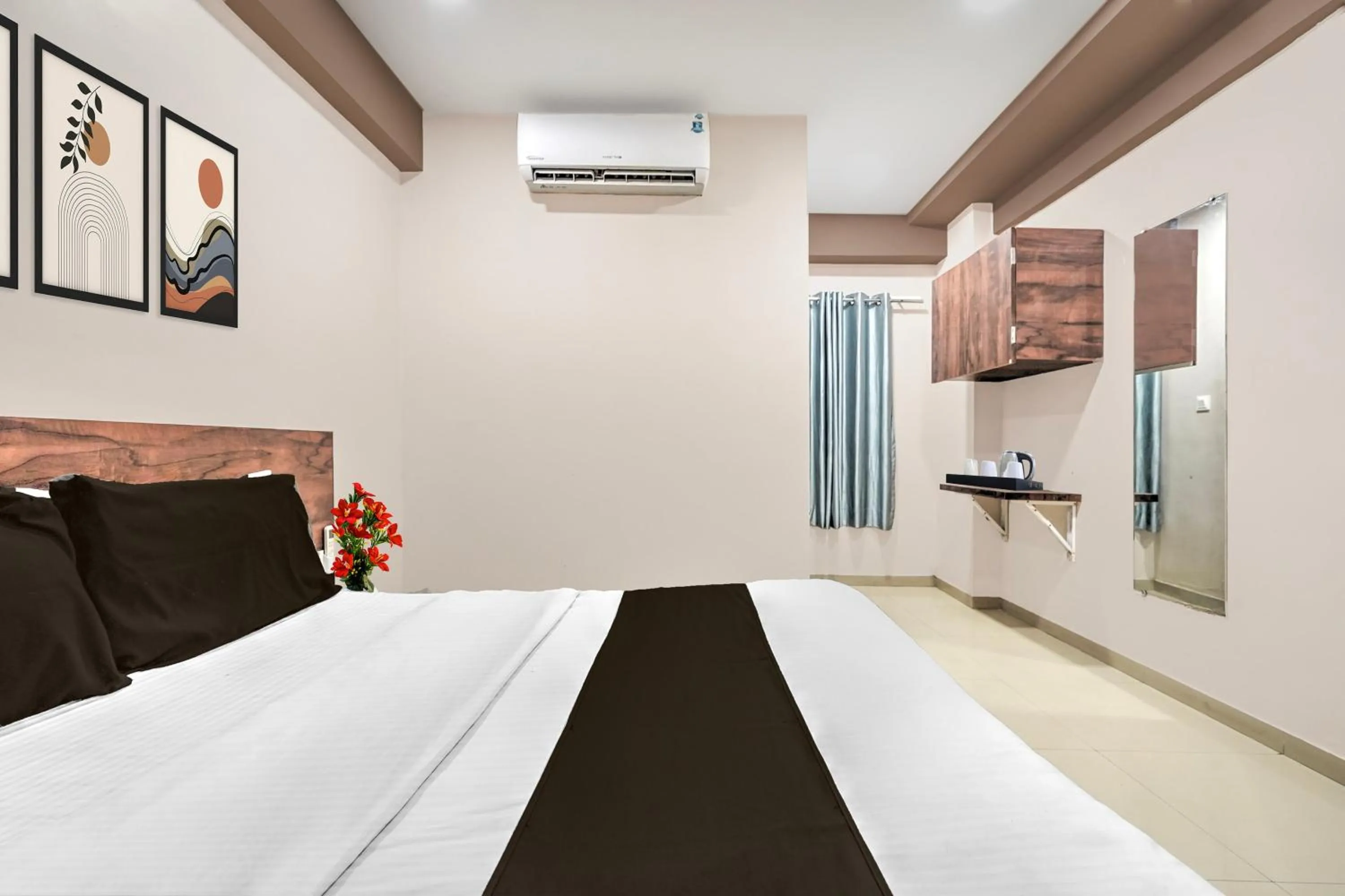 Bedroom, Bed in Collection O Palampur Surat Formerly Hotel Royal Paradise