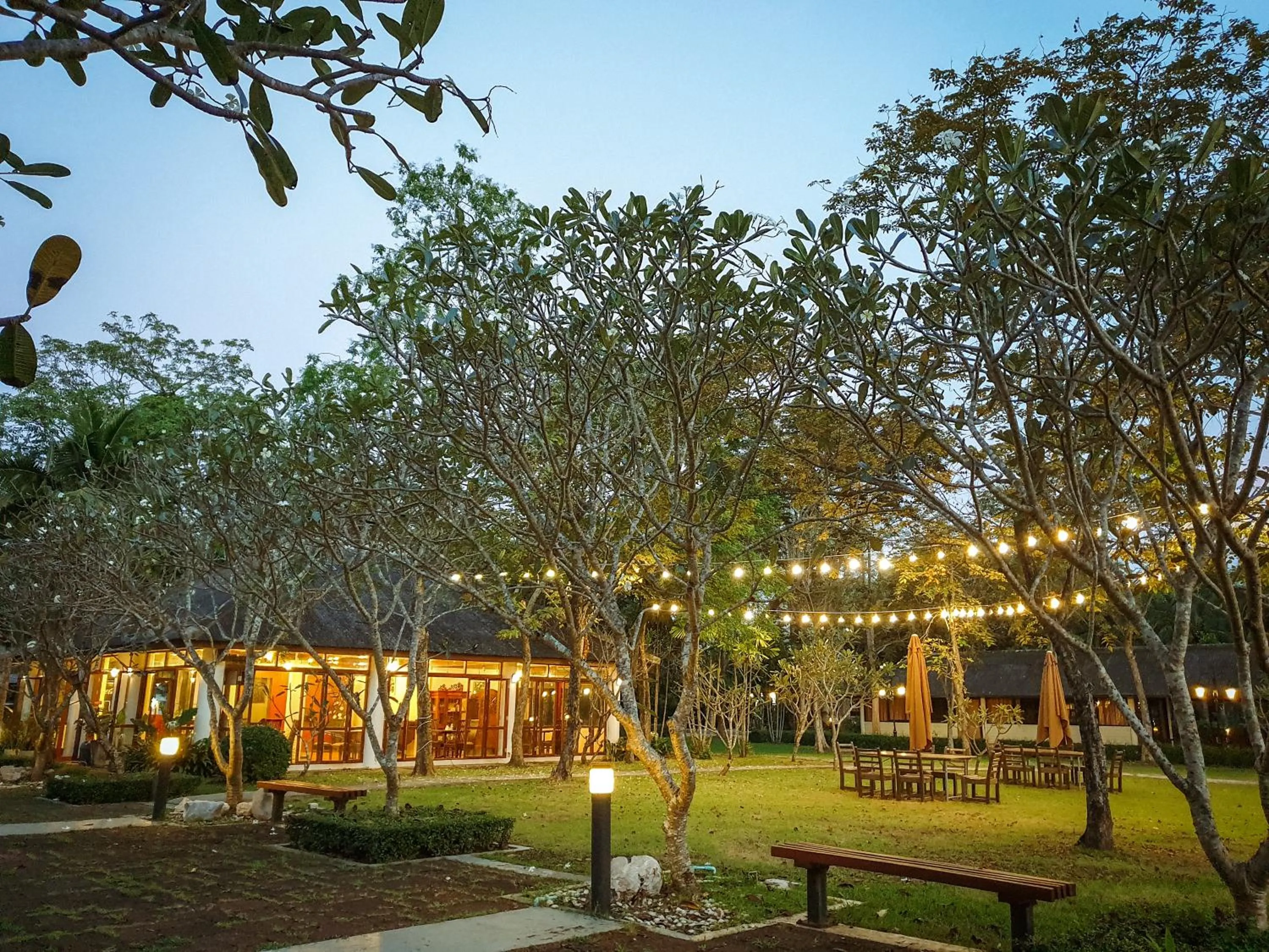 Property building in Baan Tai Had Resort