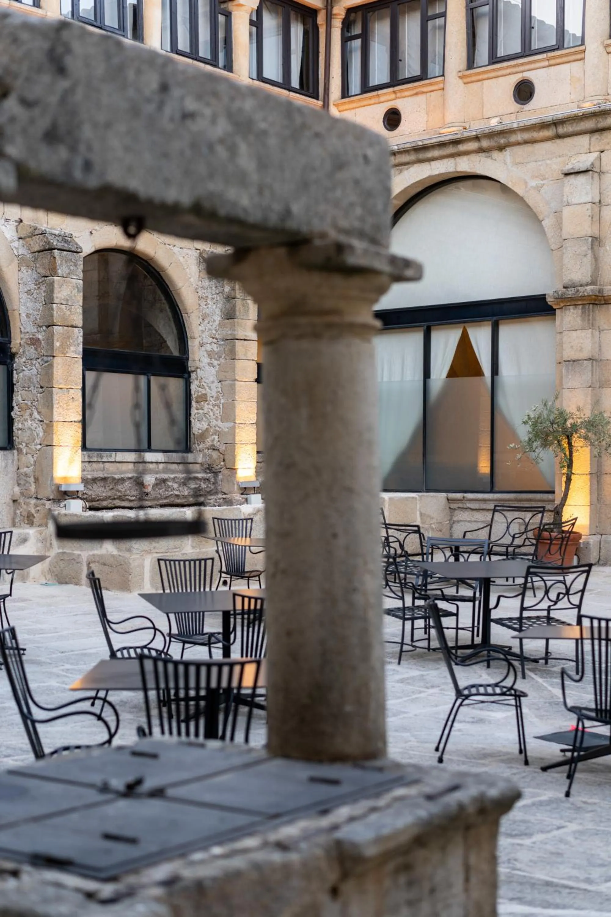 Property building in Parador de Trujillo