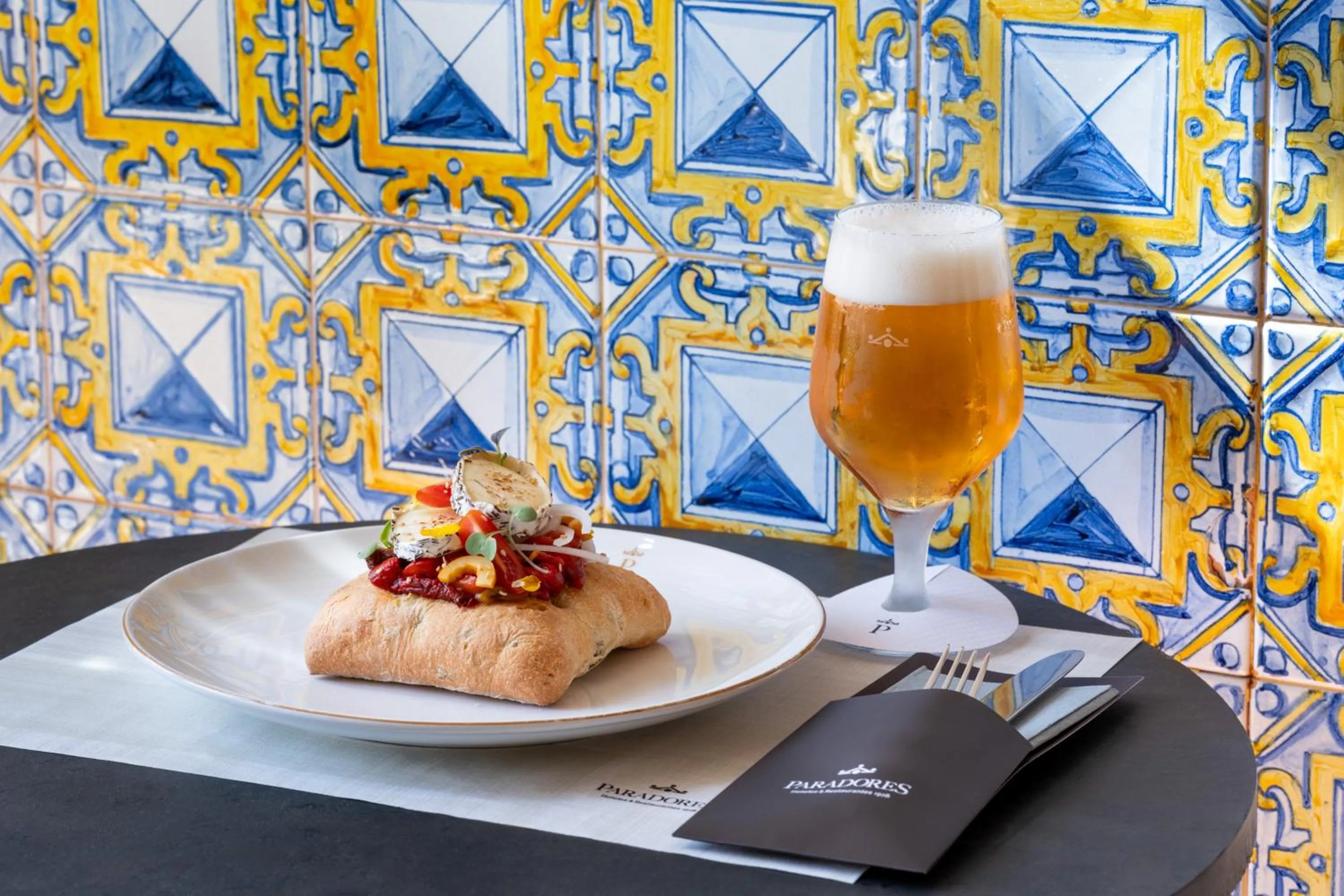 Restaurant/places to eat in Parador de Trujillo