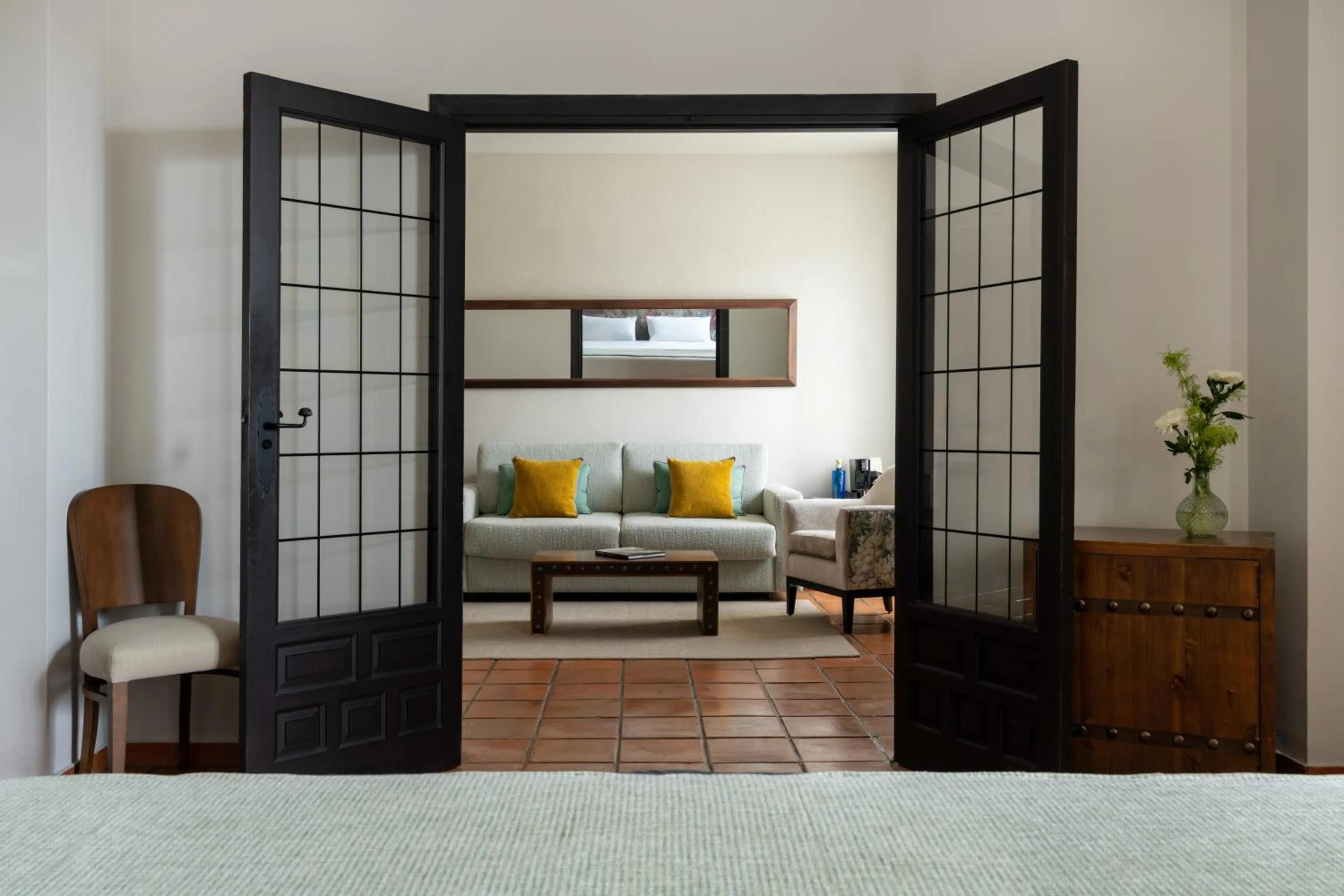 Photo of the whole room, Bed in Parador de Trujillo