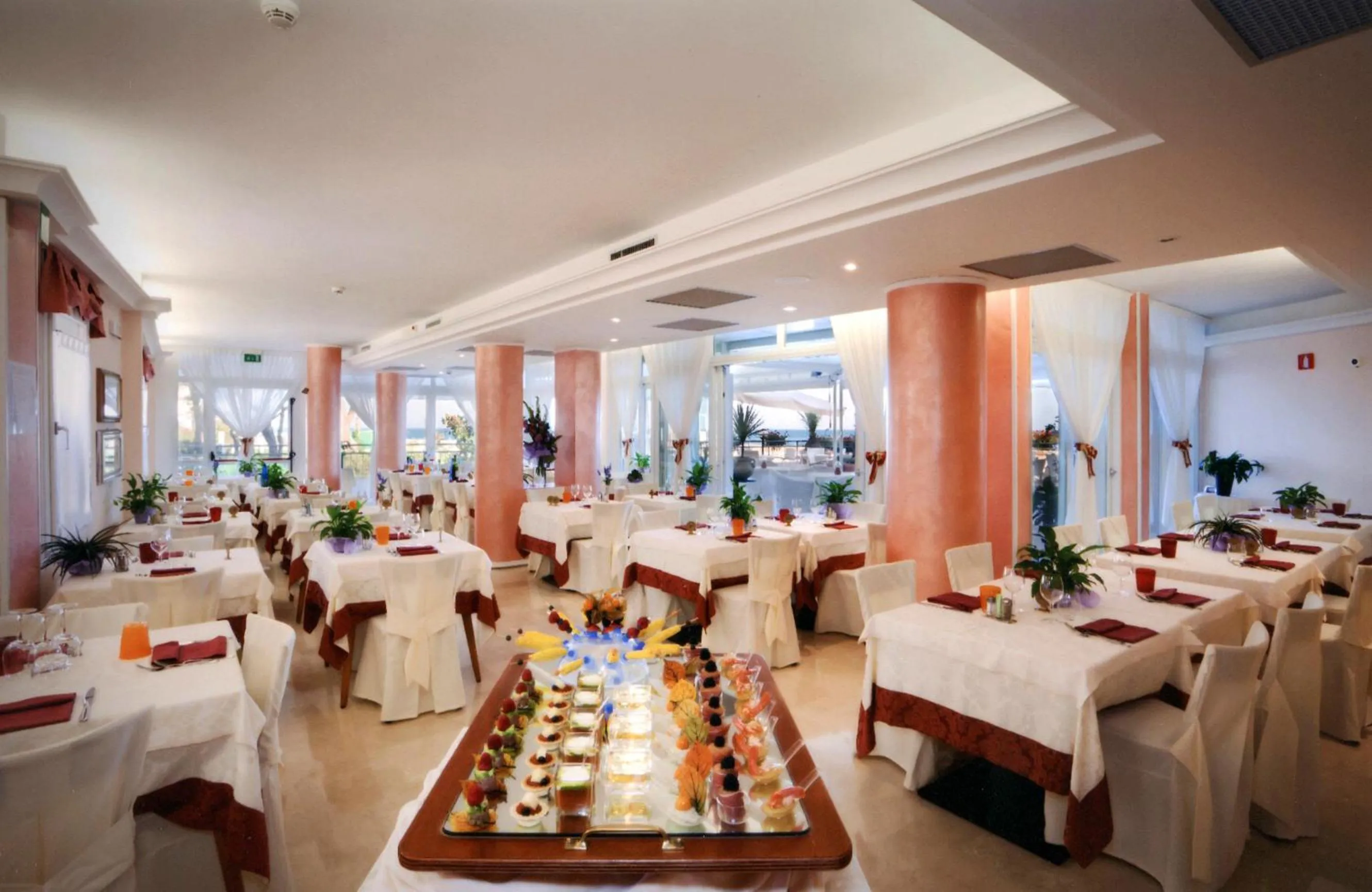 Restaurant/places to eat in Hotel Adria sul Mare