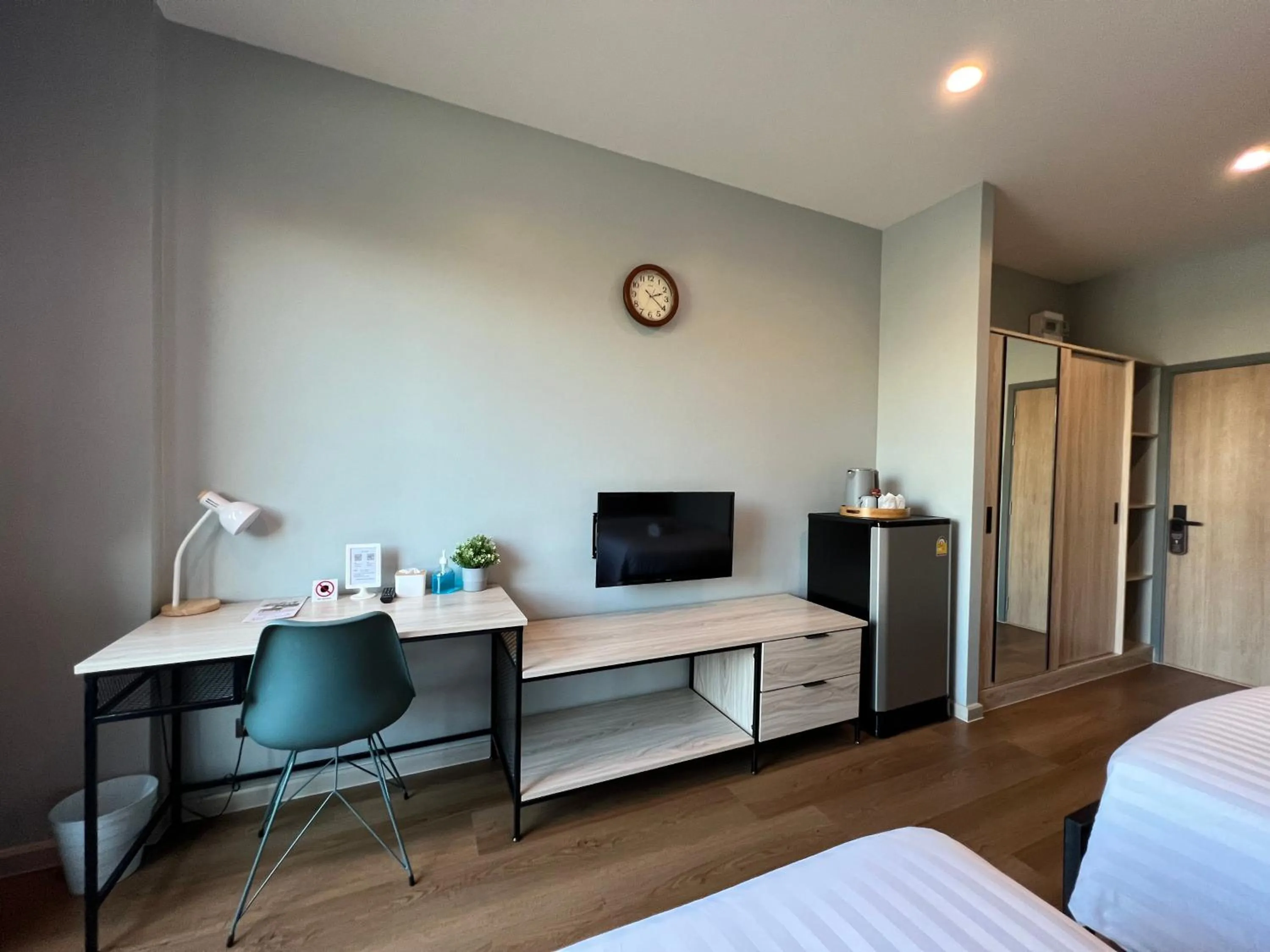 TV and multimedia, Bed in Prem Mansion U Thong