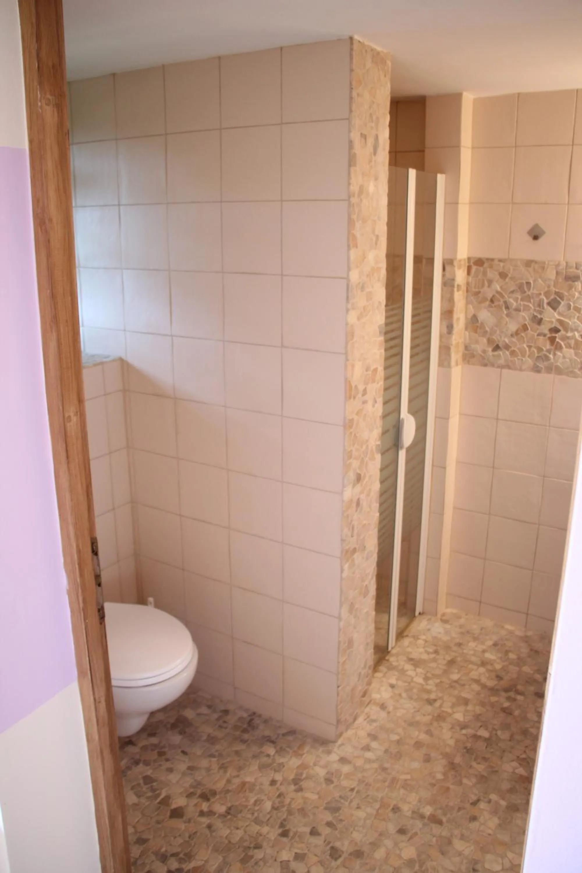 Bathroom in Lo Petit Cretsou