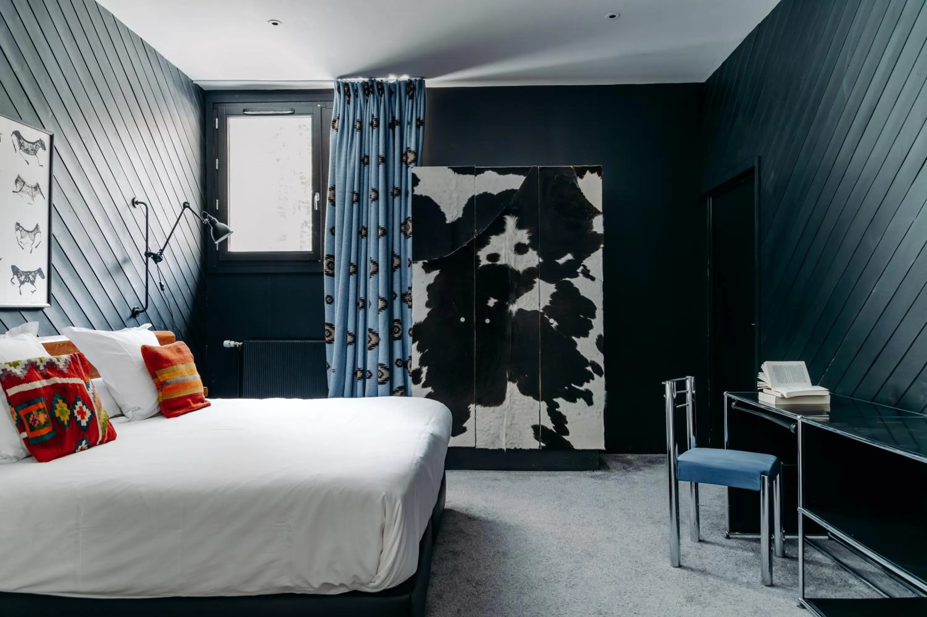 Bed in Totem, Friendly Hotel & Spa