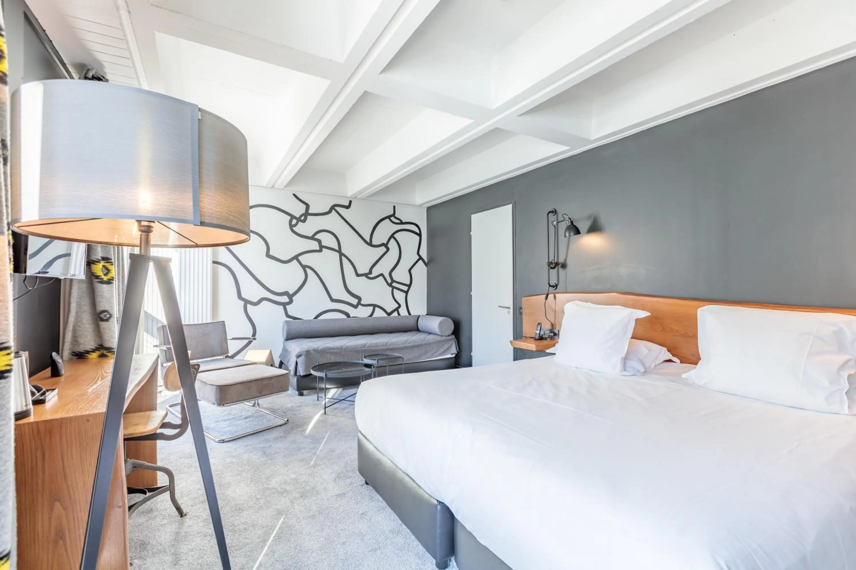 Bed in Totem, Friendly Hotel & Spa