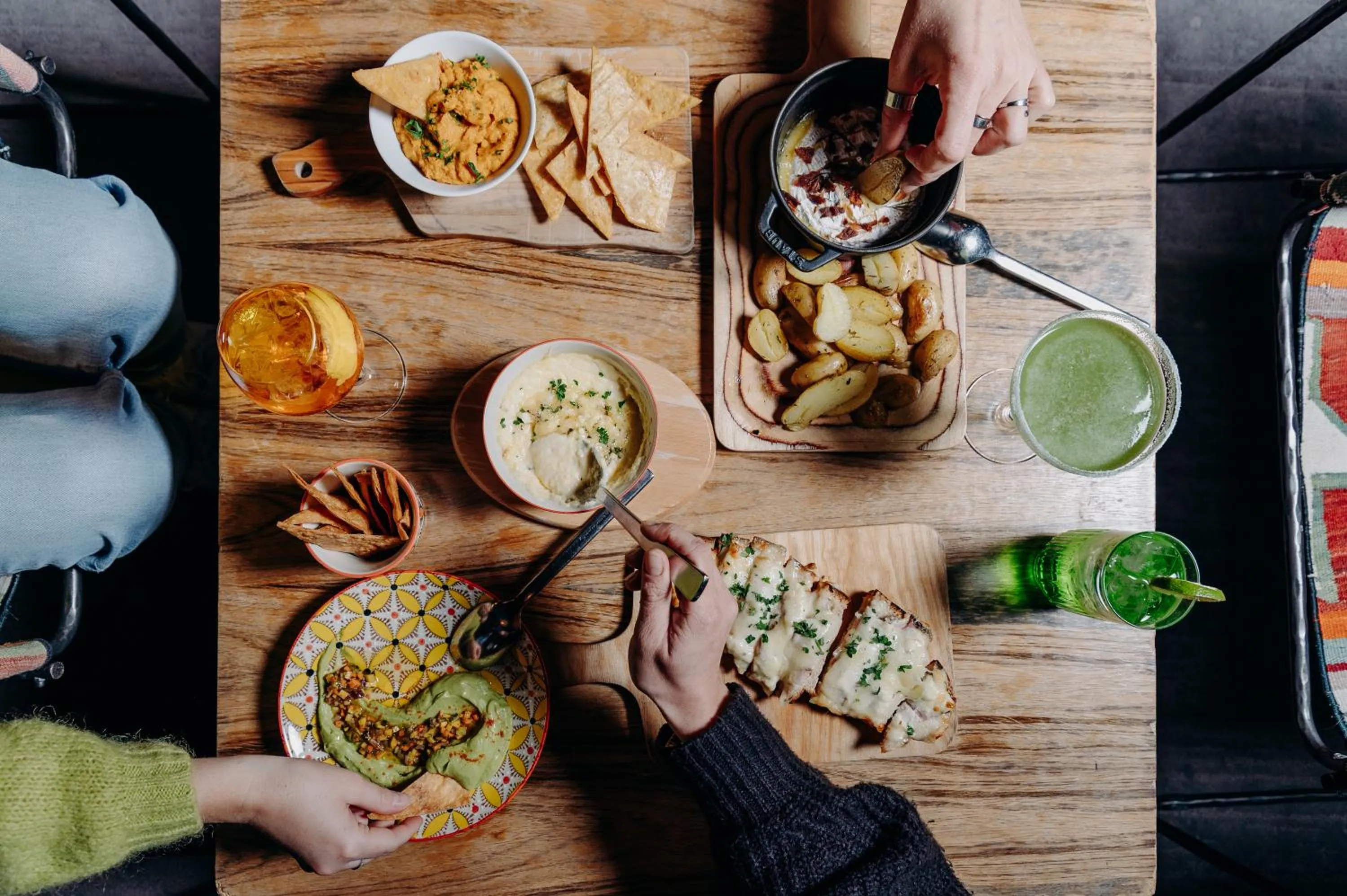 Restaurant/places to eat in Totem, Friendly Hotel & Spa