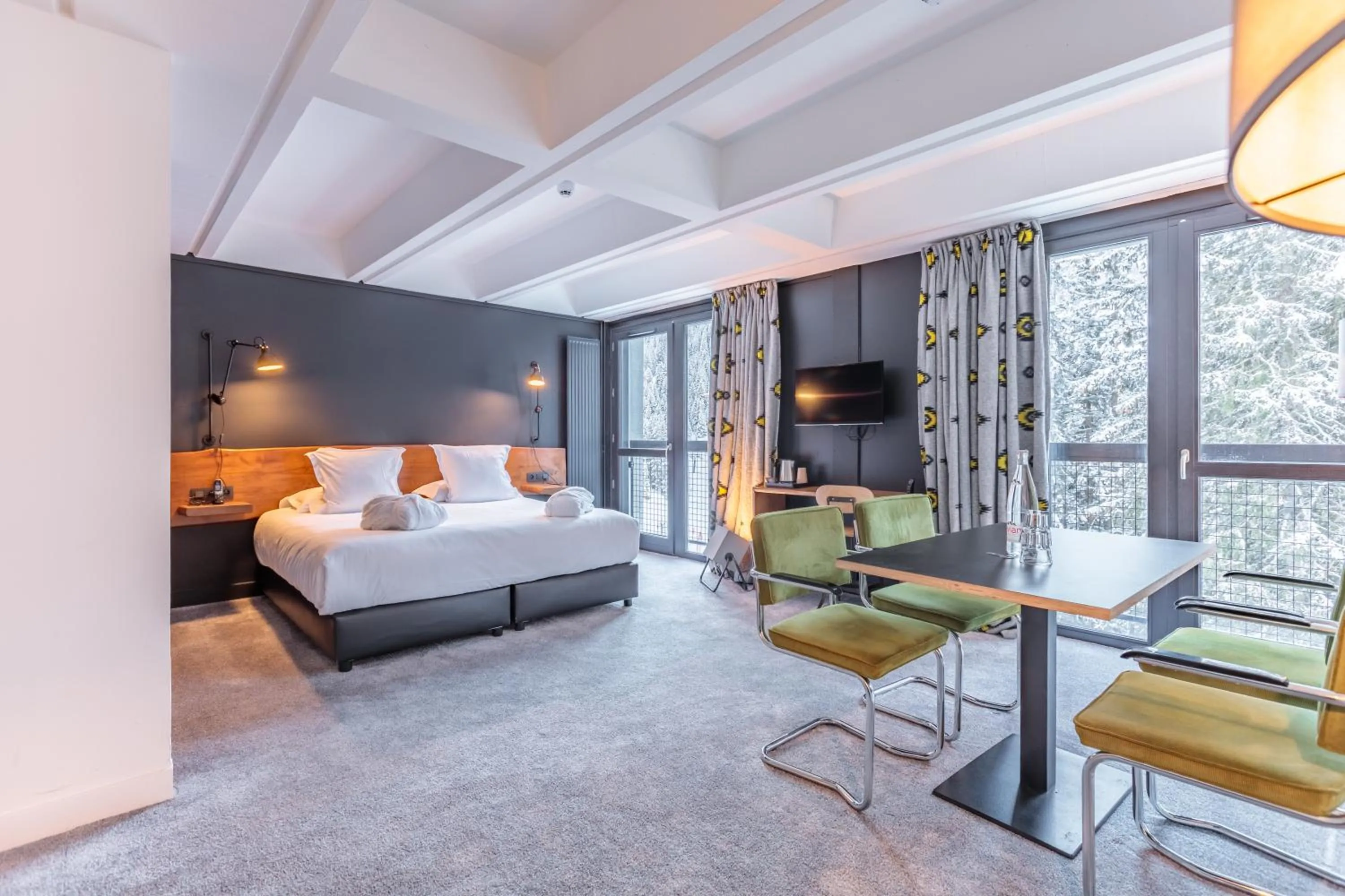 Photo of the whole room, Bed in Totem, Friendly Hotel & Spa