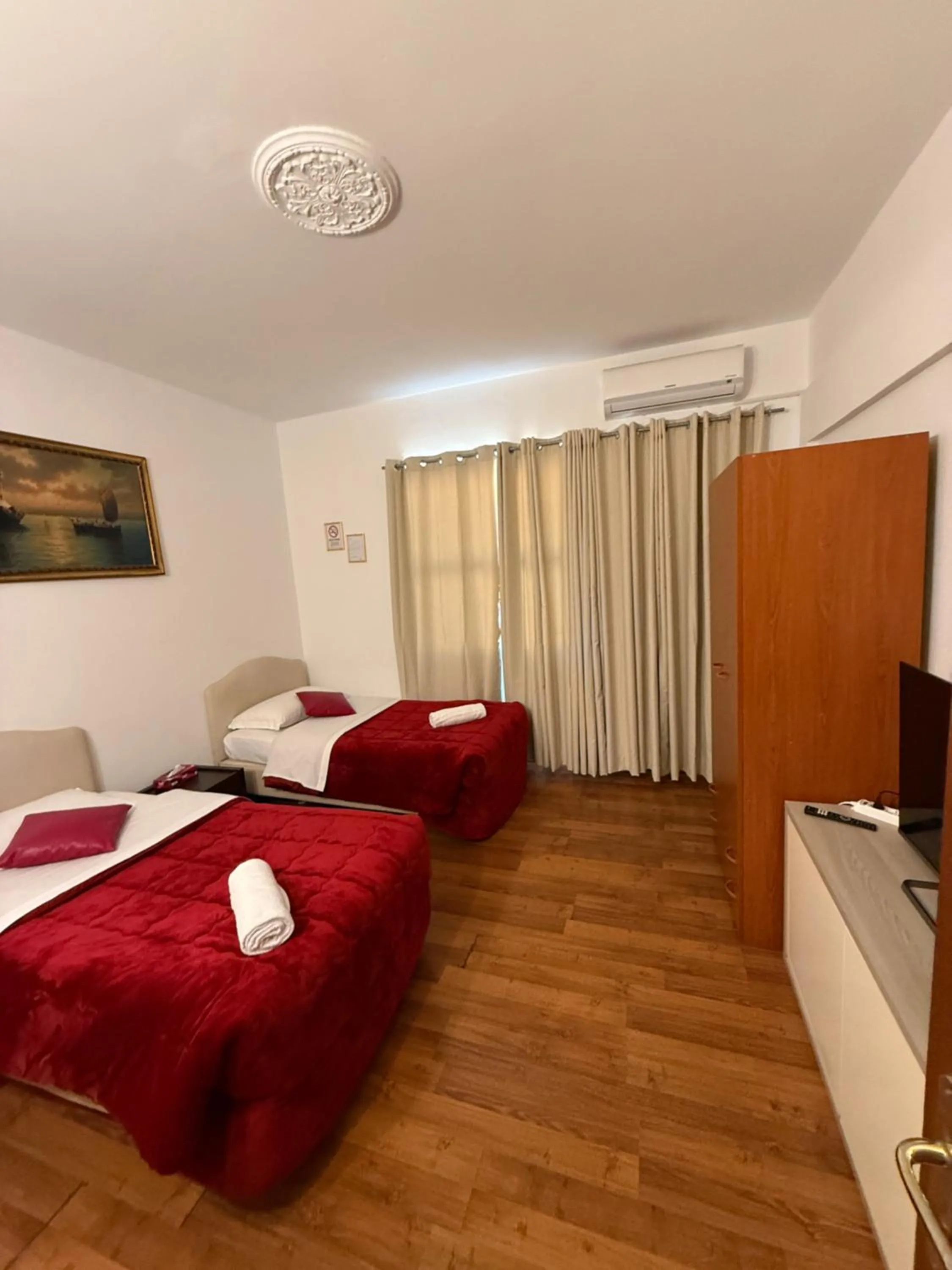 Bed in Two Ducks Hostel