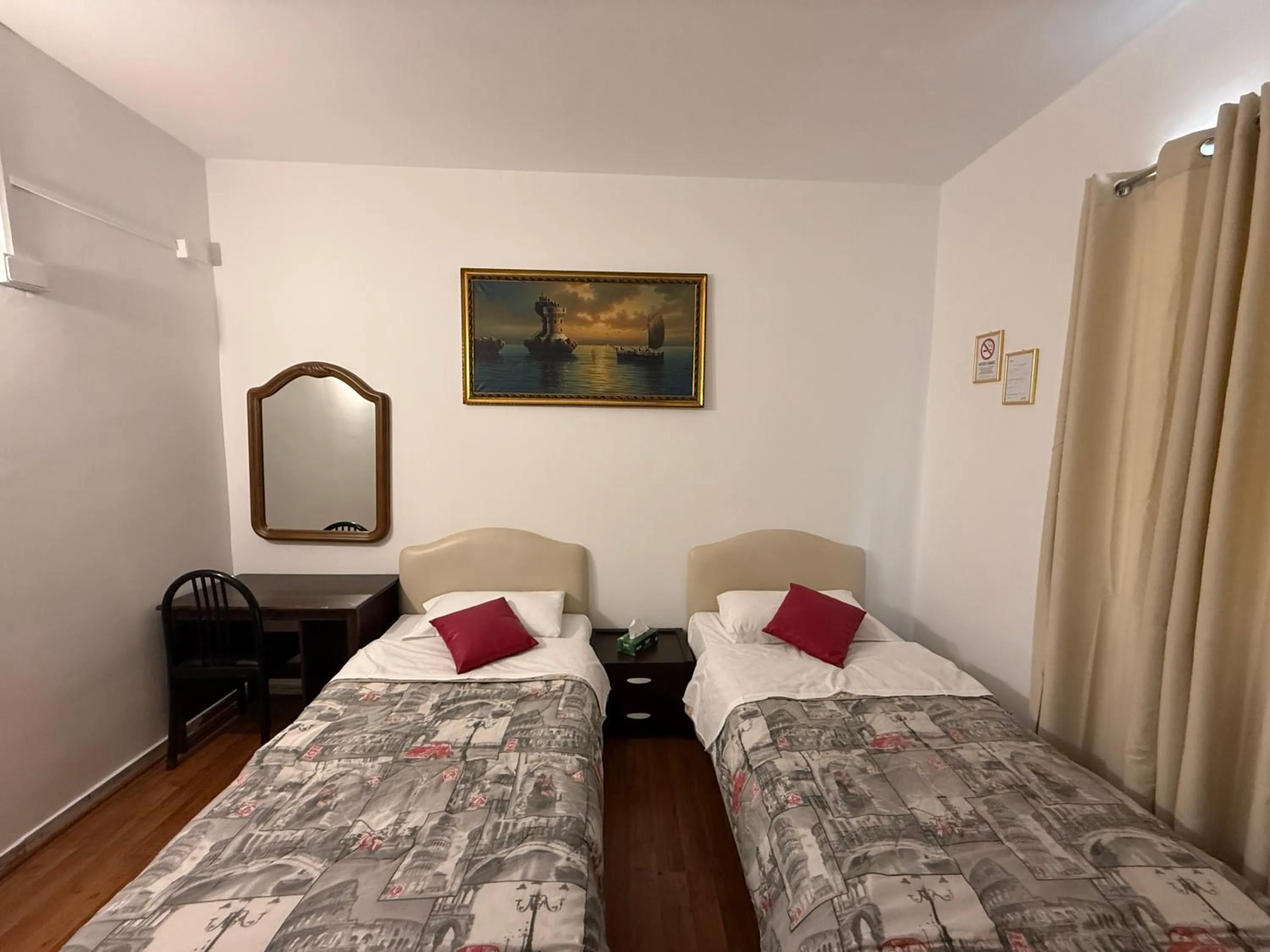 Bed in Two Ducks Hostel