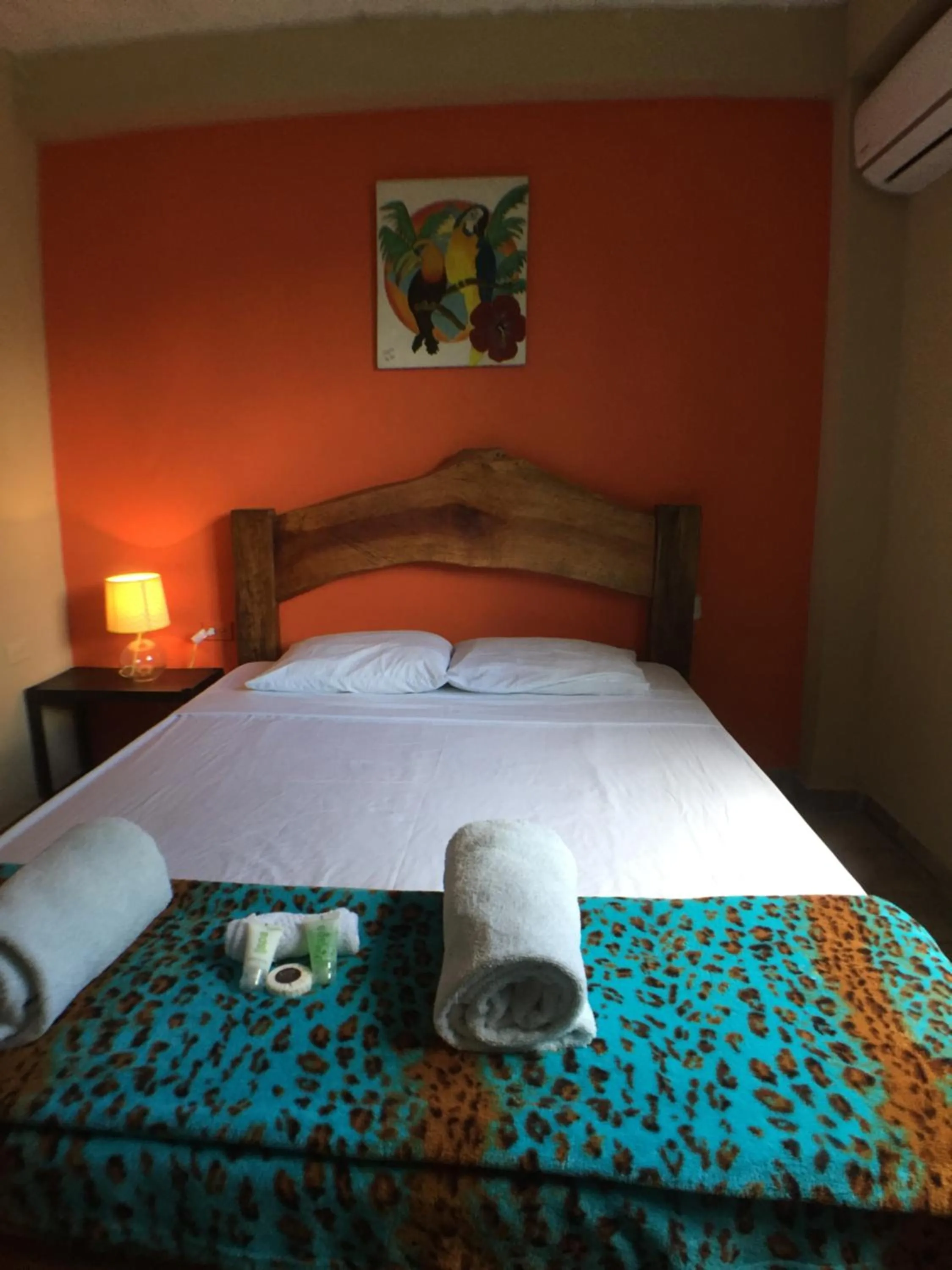 Bed in Hotel y Restaurante Mama Ines