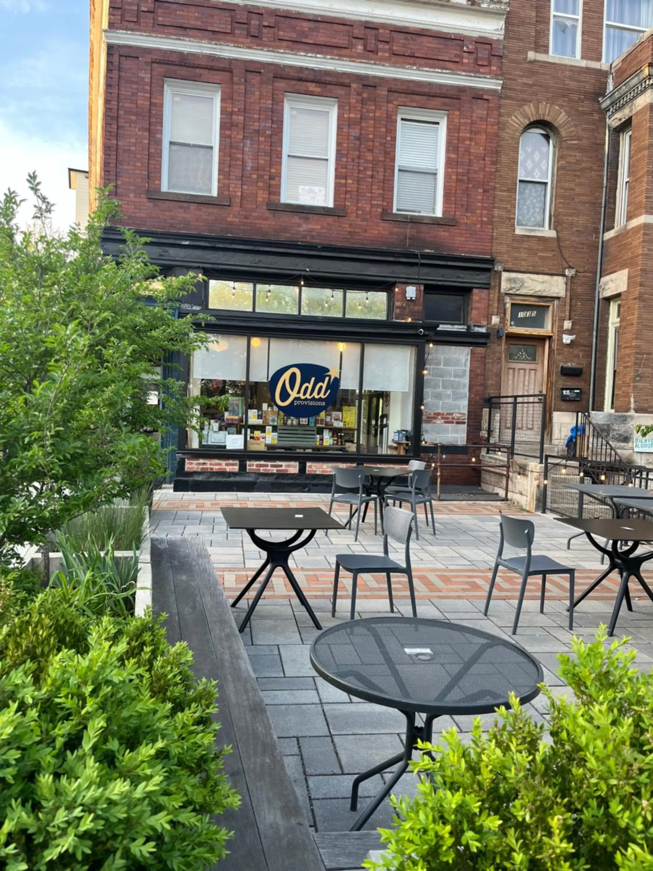 Restaurant/places to eat in Good Night Sleep 1Bdrm 2 Queen Beds