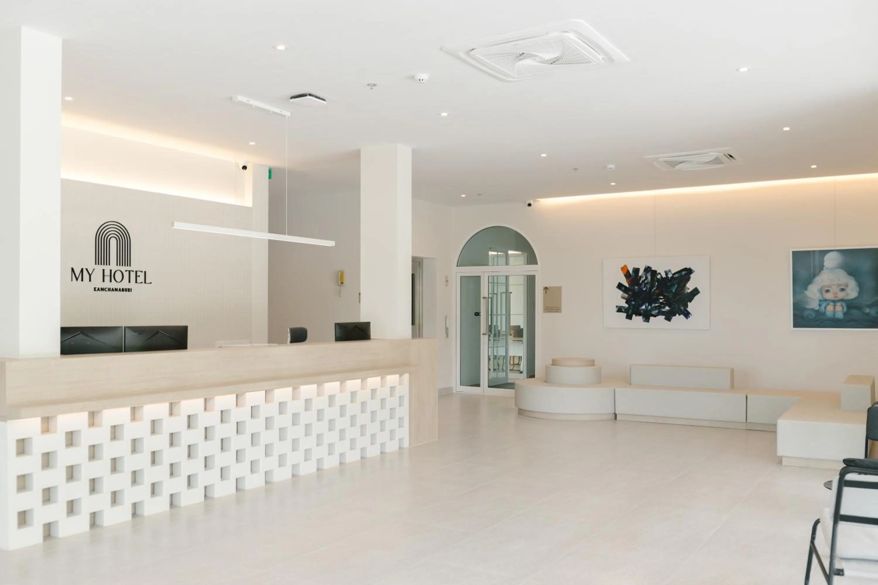 Lobby or reception in My Hotel Kanchanaburi