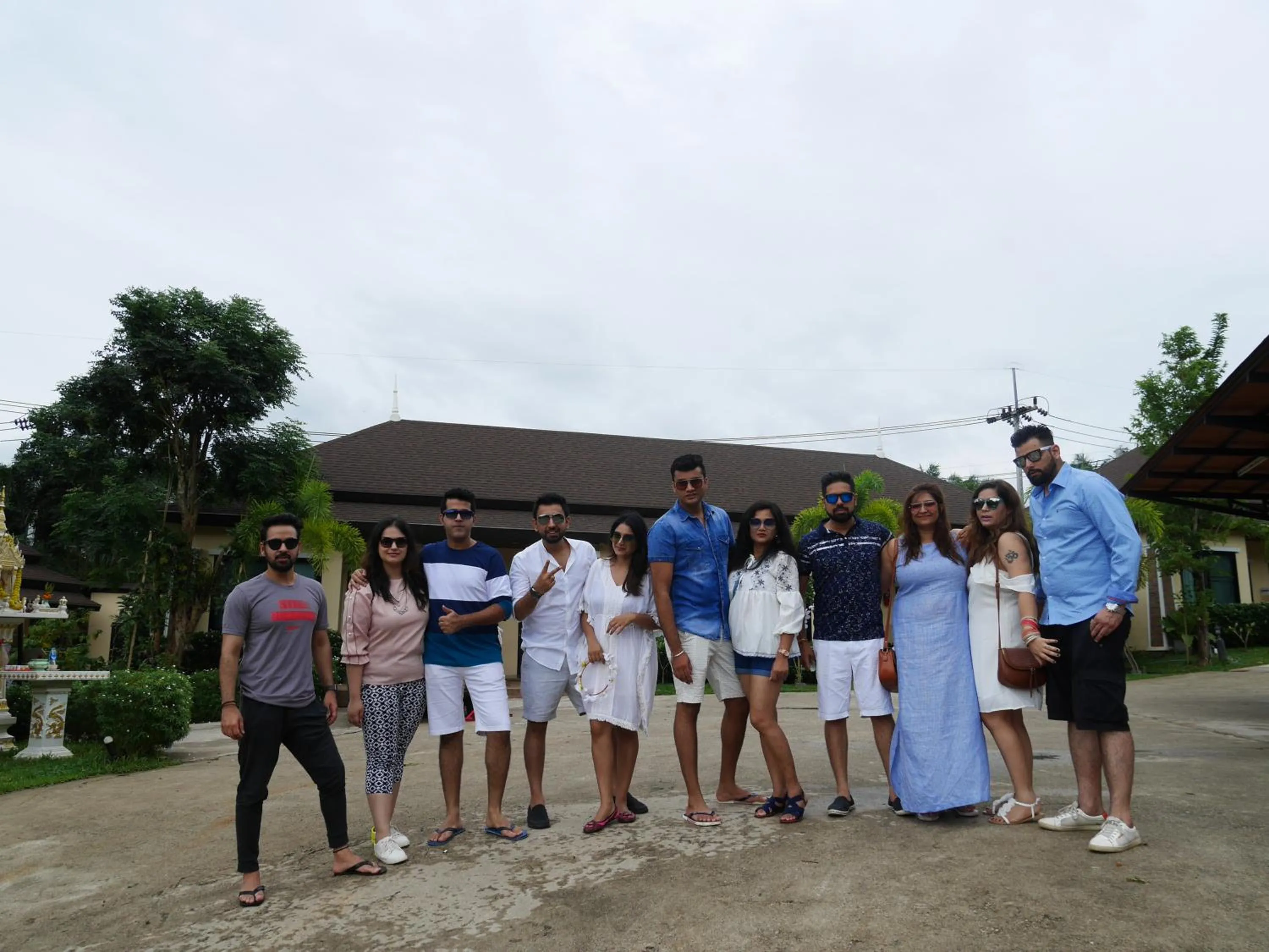 group of guests in Aonang Oscar Pool Villas - Free Shuttle to Aonang Beach -shared pool - private pool