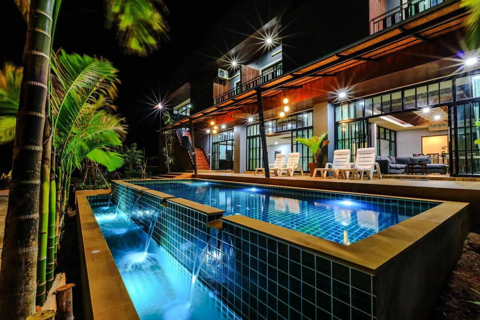 Staff in Aonang Oscar Pool Villas - Free Shuttle to Aonang Beach -shared pool - private pool