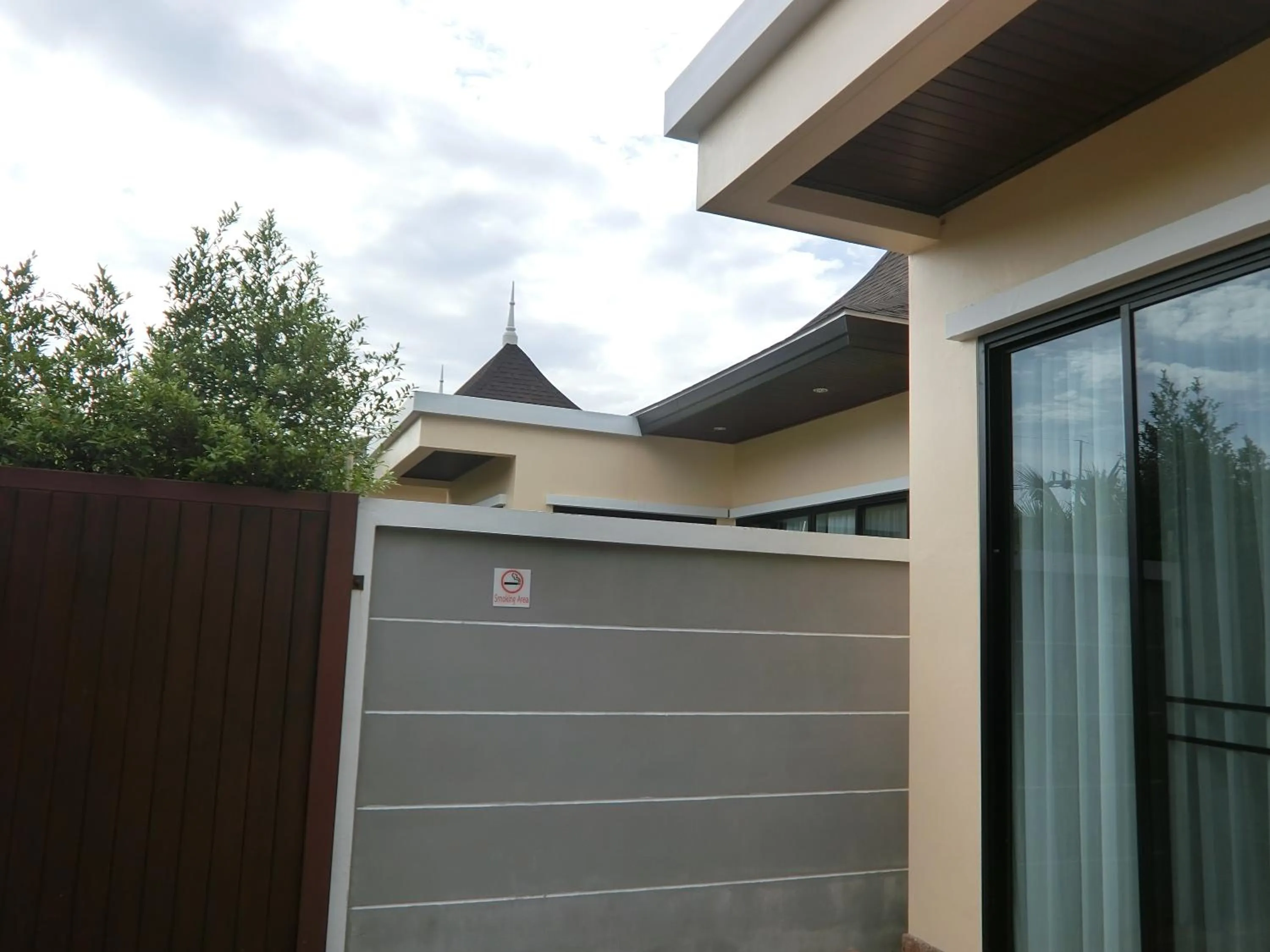 Patio in Aonang Oscar Pool Villas - Free Shuttle to Aonang Beach -shared pool - private pool