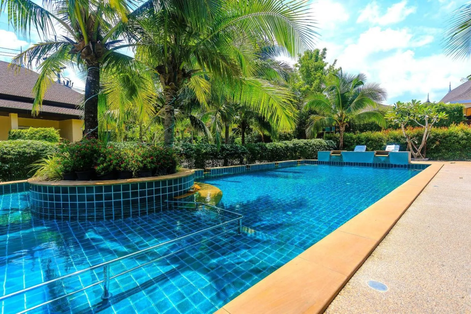Swimming pool in Aonang Oscar Pool Villas - Free Shuttle to Aonang Beach -shared pool - private pool