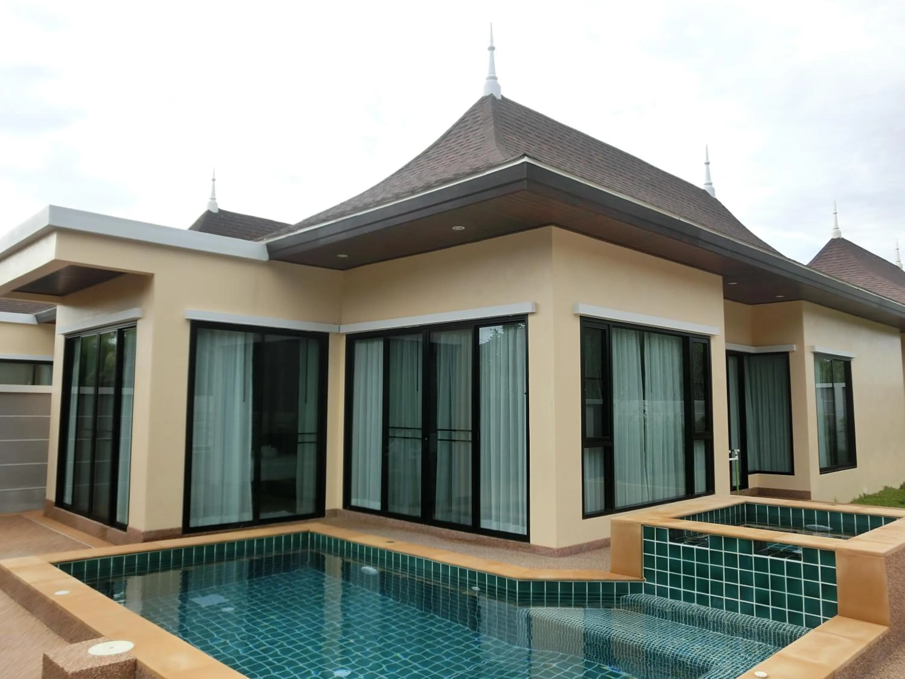 Balcony/Terrace in Aonang Oscar Pool Villas - Free Shuttle to Aonang Beach -shared pool - private pool
