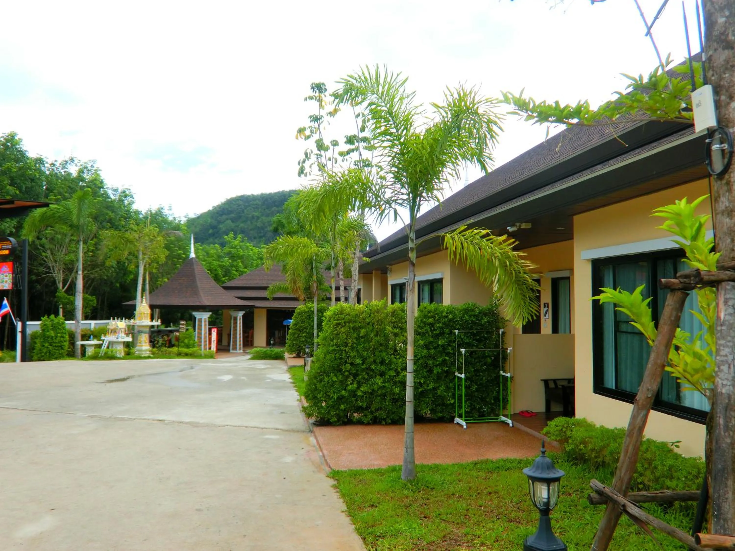 Natural landscape in Aonang Oscar Pool Villas - Free Shuttle to Aonang Beach -shared pool - private pool