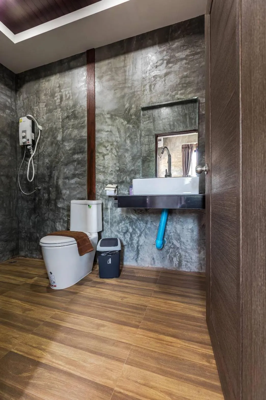 Bathroom in Aonang Oscar Pool Villas - Free Shuttle to Aonang Beach -shared pool - private pool