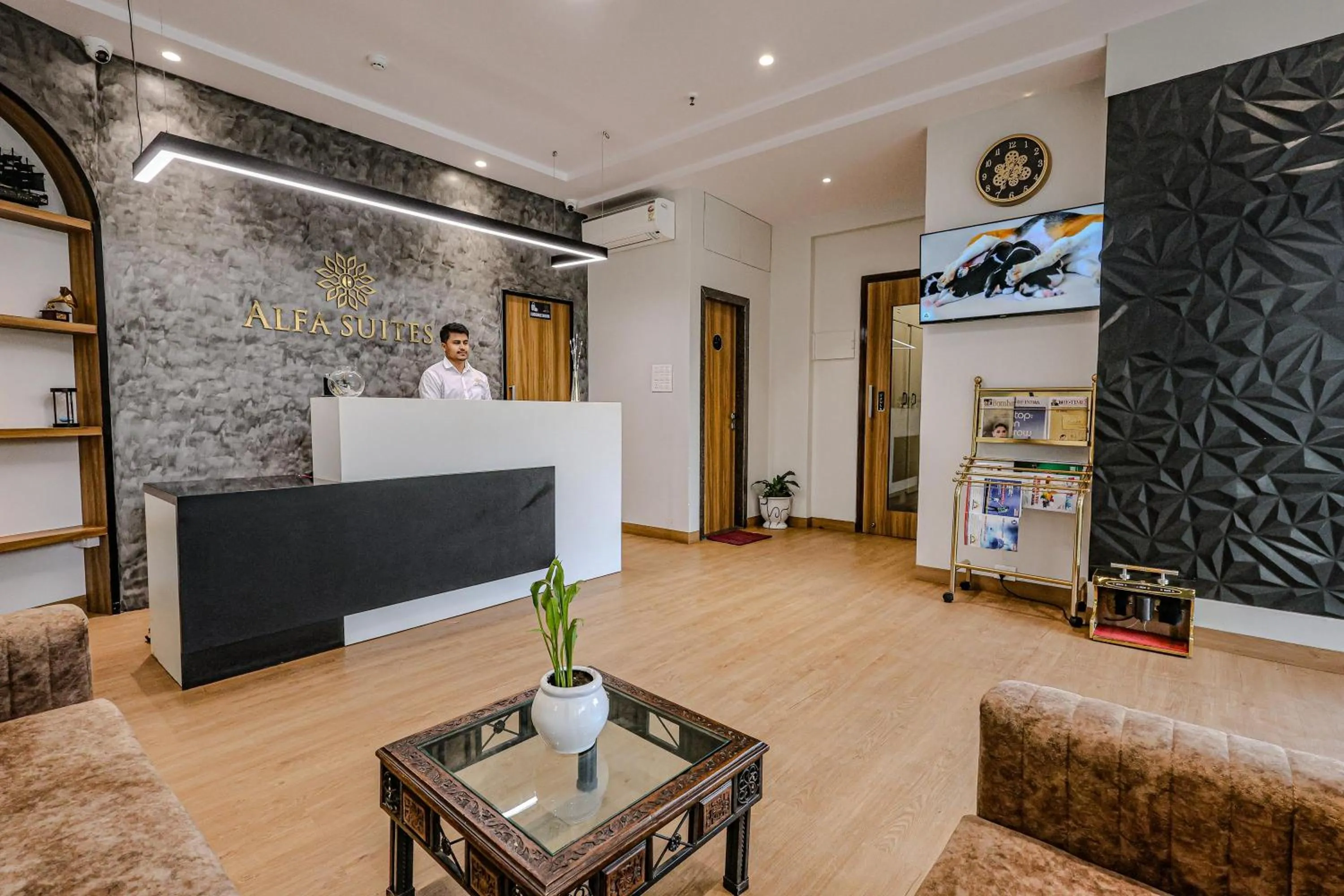 Lobby or reception in Hotel Alfa Suites