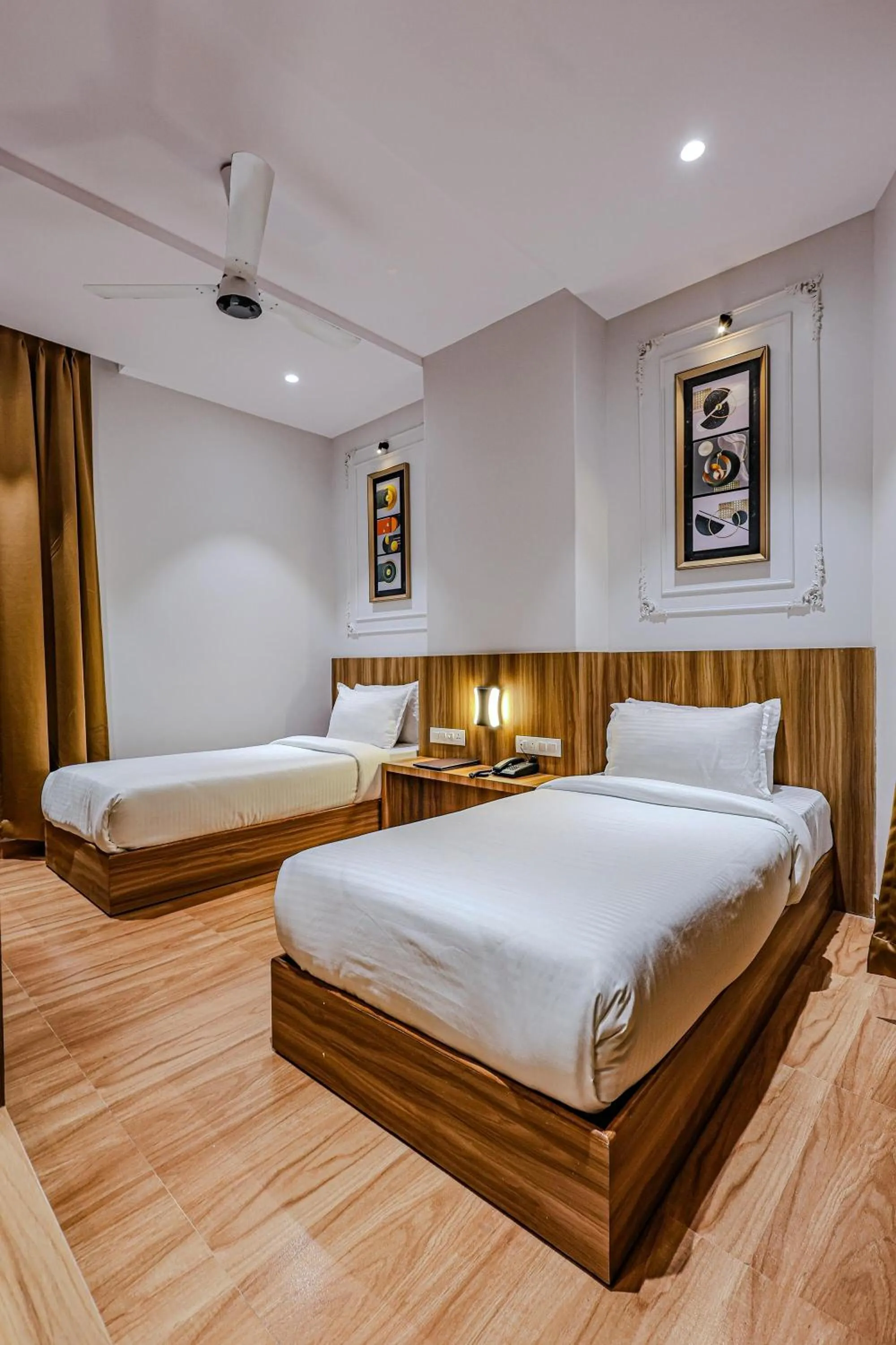 Bed in Hotel Alfa Suites