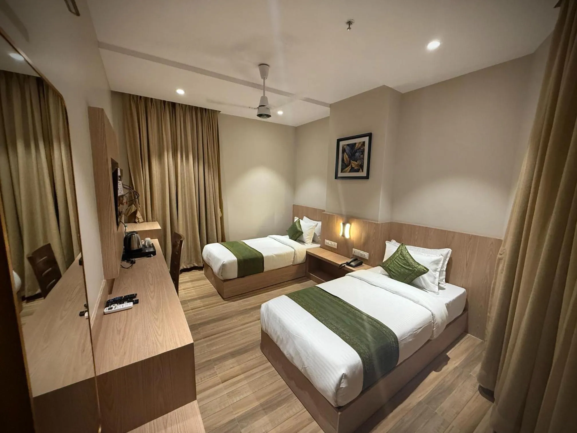 Bed in Hotel Alfa Suites
