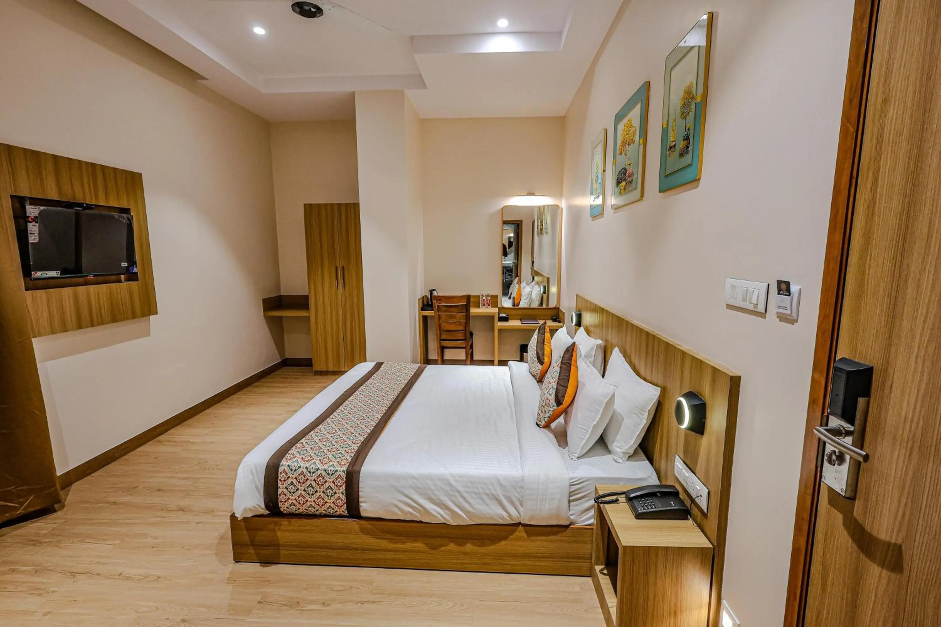 Bed in Hotel Alfa Suites