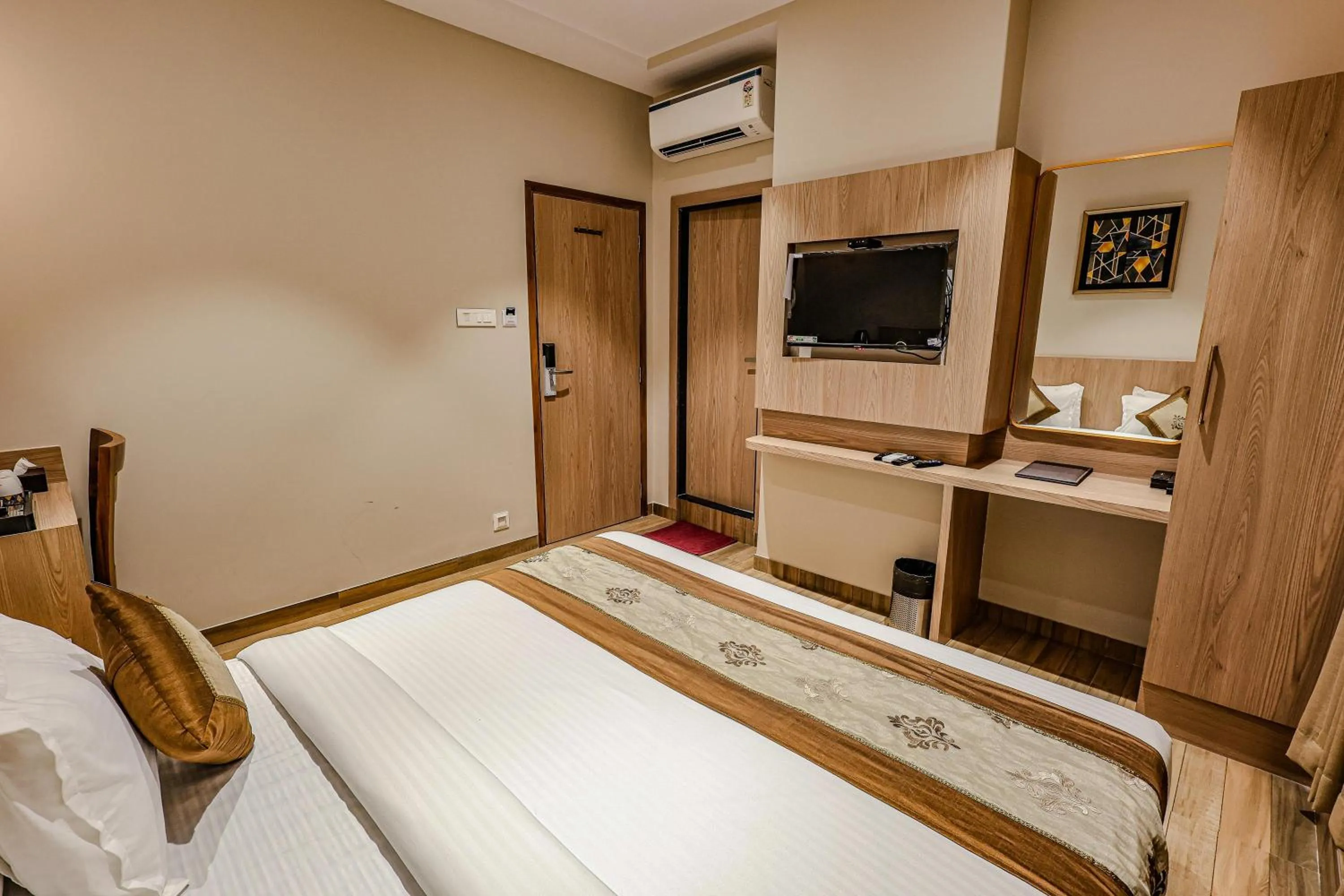 Bedroom, Bed in Hotel Alfa Suites