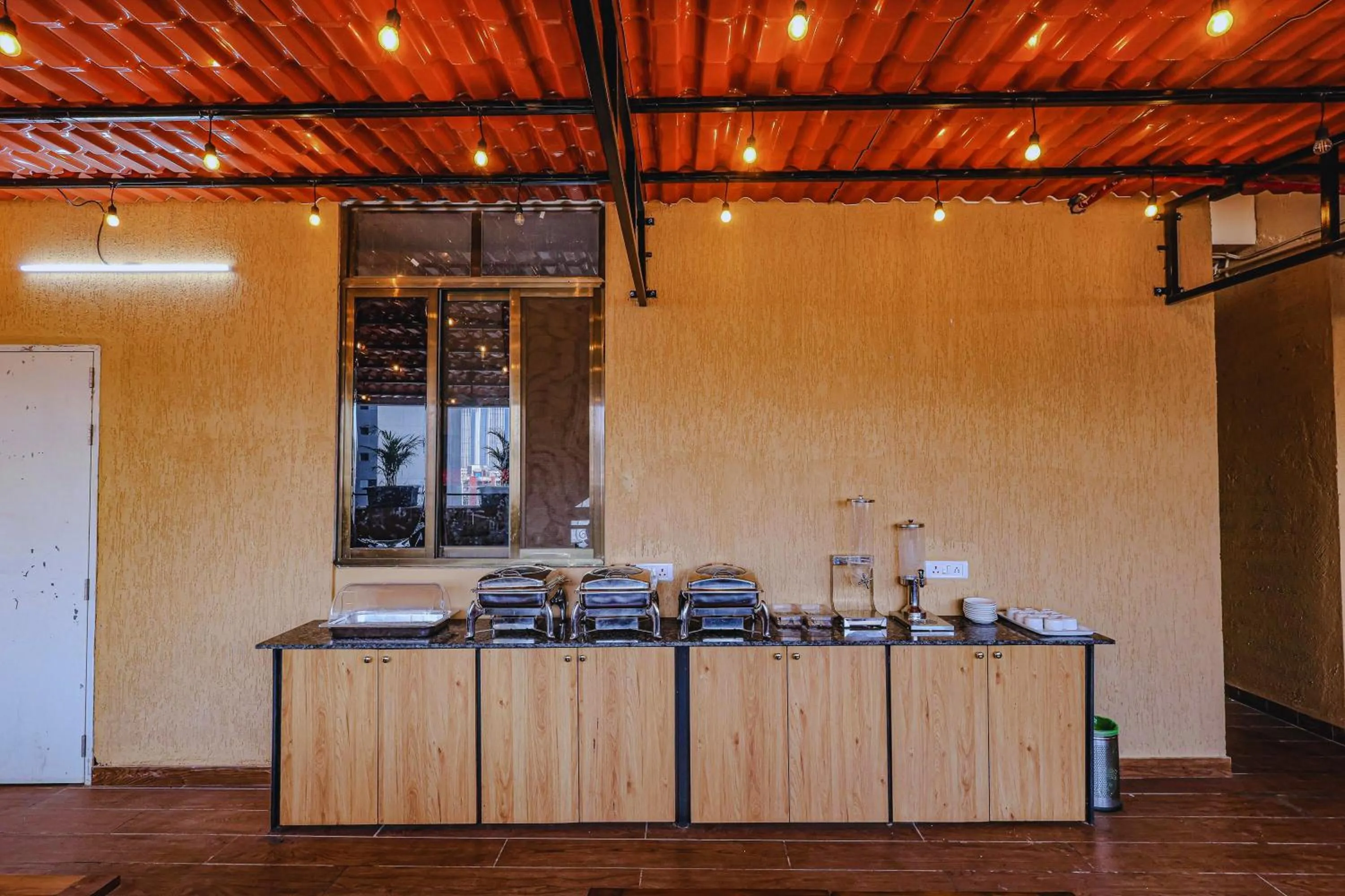 Breakfast in Hotel Alfa Suites