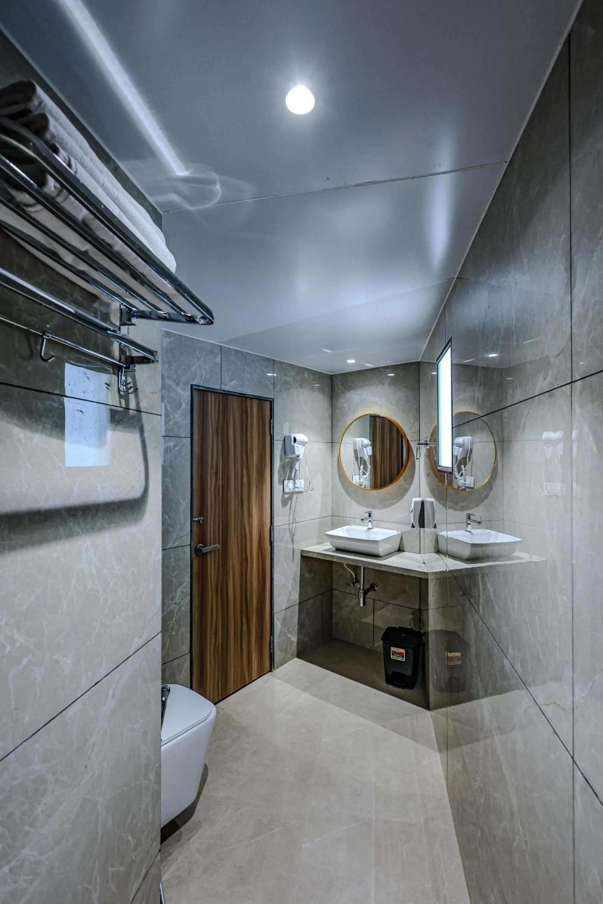 Bathroom in Hotel Alfa Suites