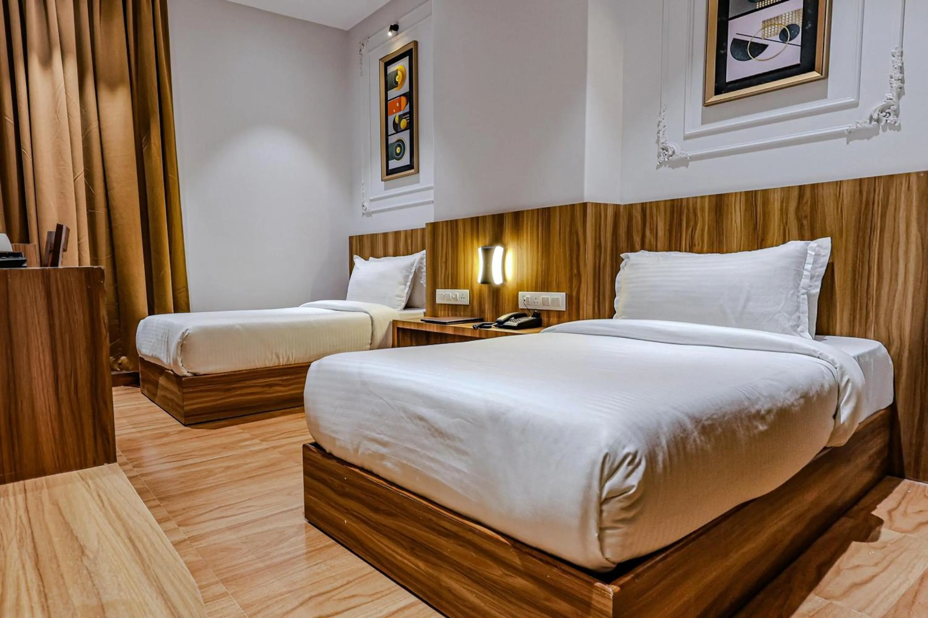 Bedroom, Bed in Hotel Alfa Suites