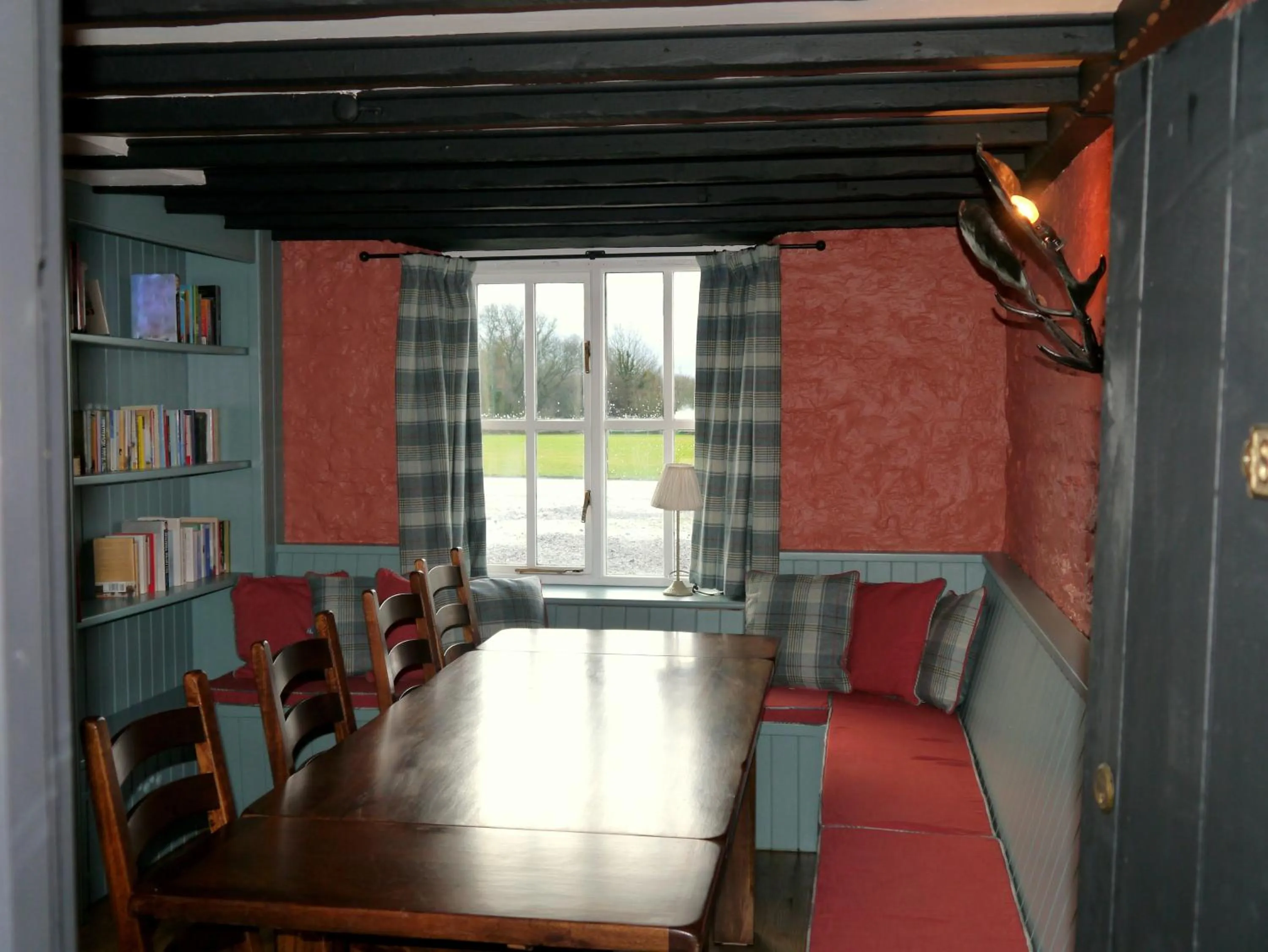 Restaurant/places to eat in Garway Moon Inn