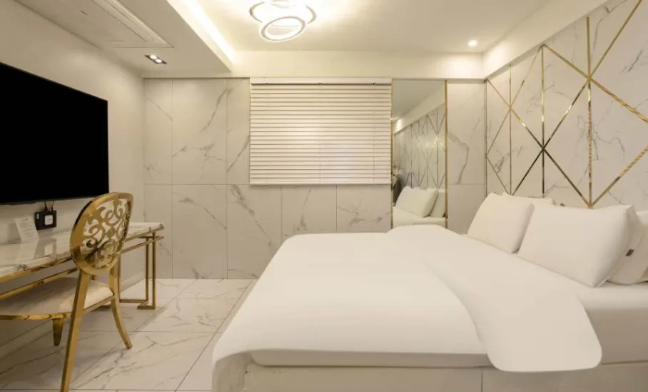 Bed in Hotel 99 Prestige