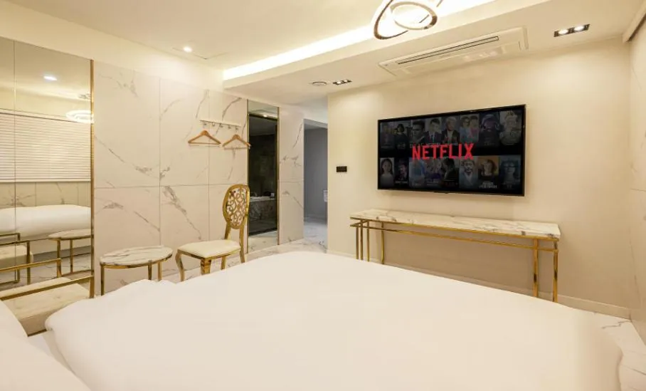 Bed in Hotel 99 Prestige