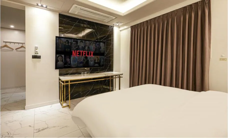 Bed in Hotel 99 Prestige