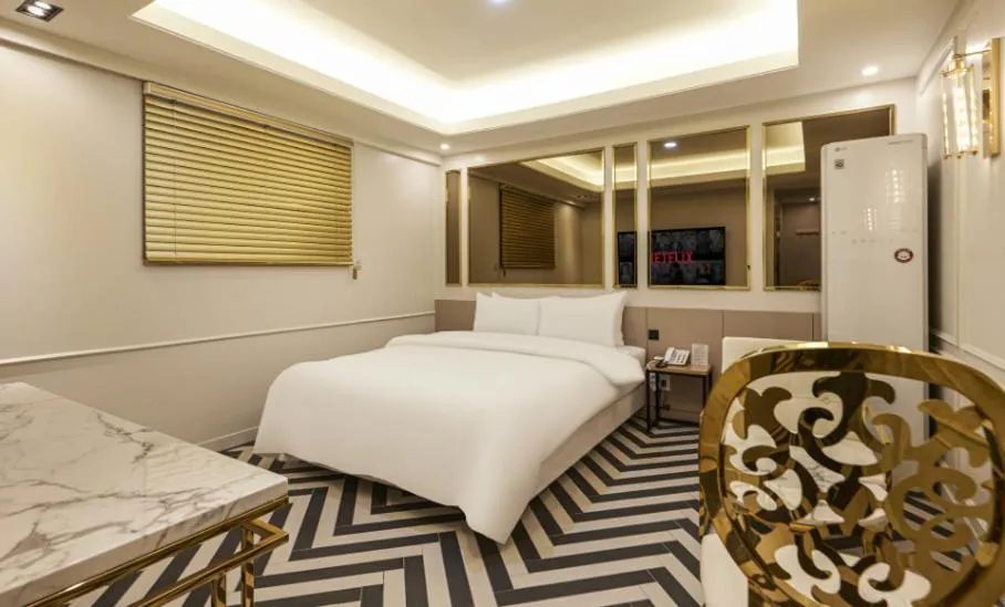 Bed in Hotel 99 Prestige