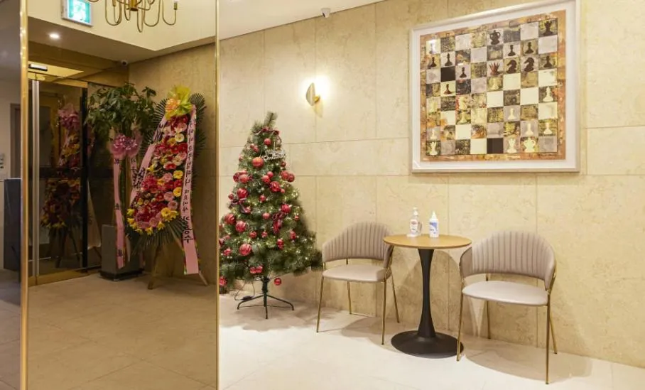 Lobby or reception in Hotel 99 Prestige