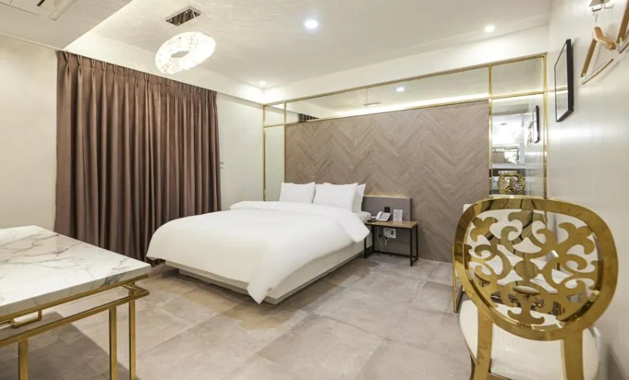 Bed in Hotel 99 Prestige