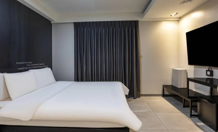 Bed in Hotel 99 Prestige