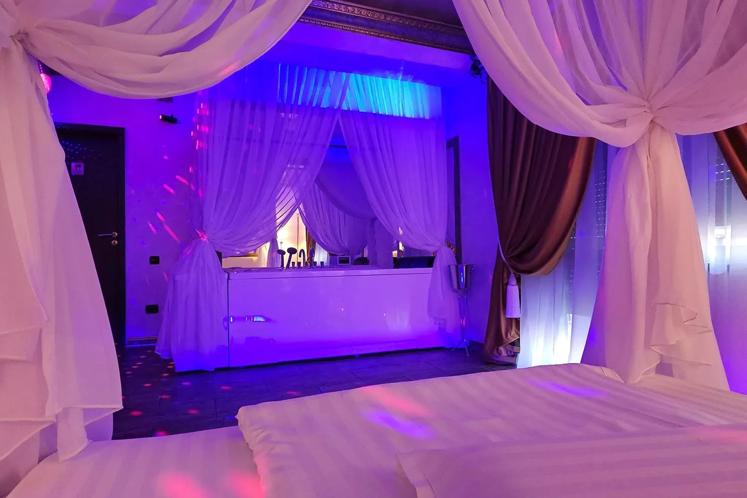 Bed in Hotel Boutique Mikaela (Adult Only)