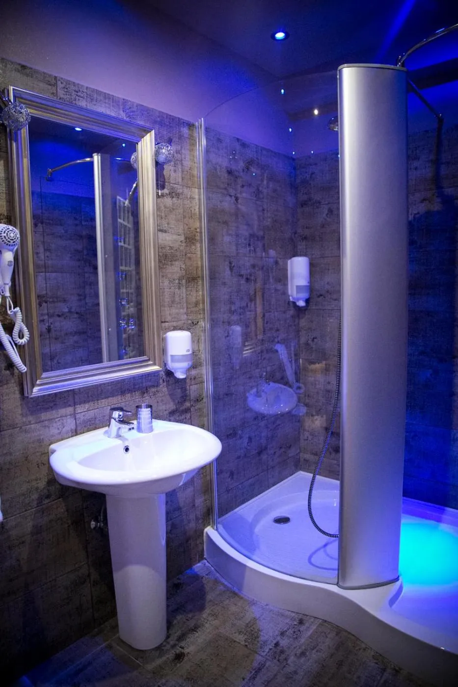 Hotel Boutique Mikaela (Adult Only)