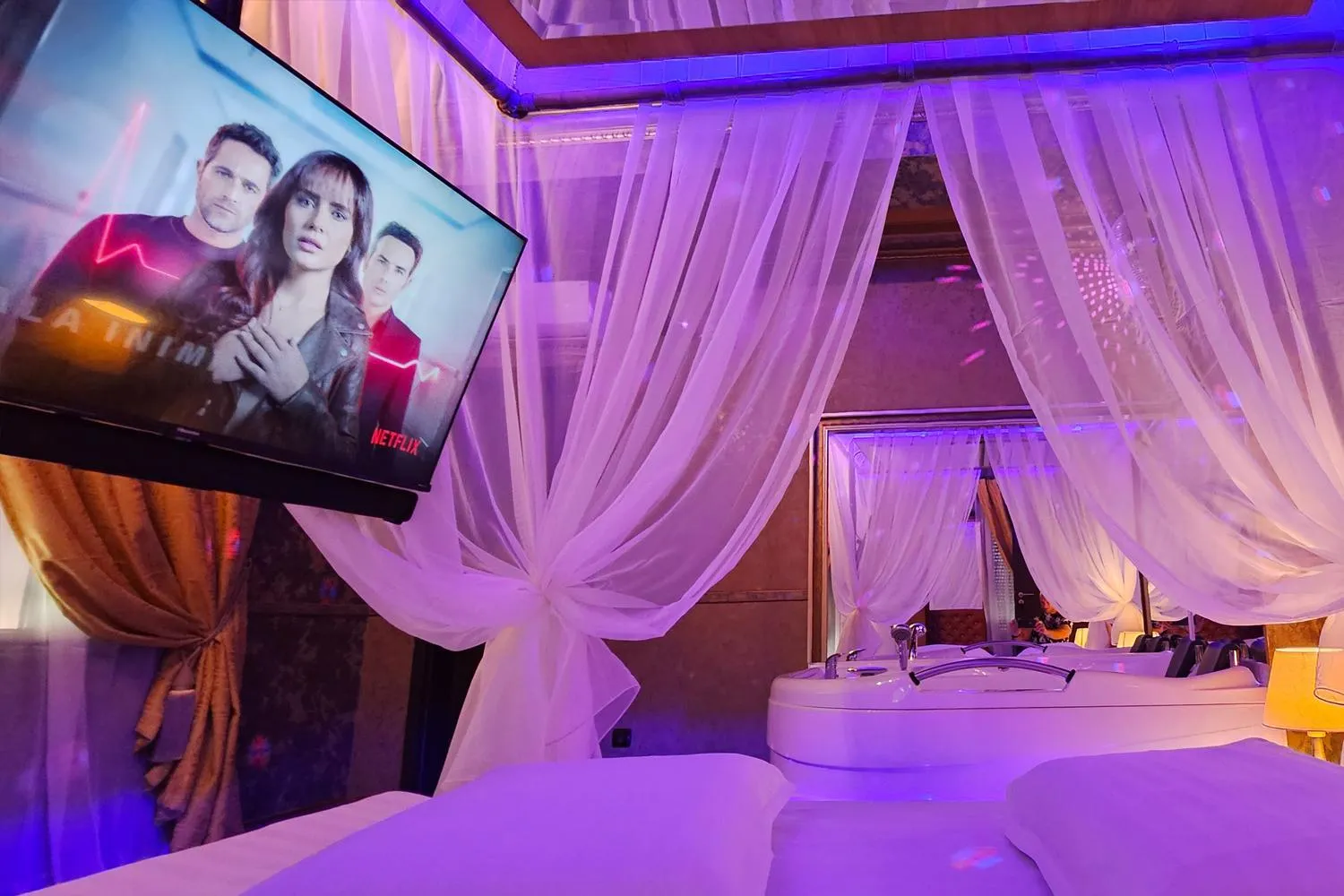 Hotel Boutique Mikaela (Adult Only)