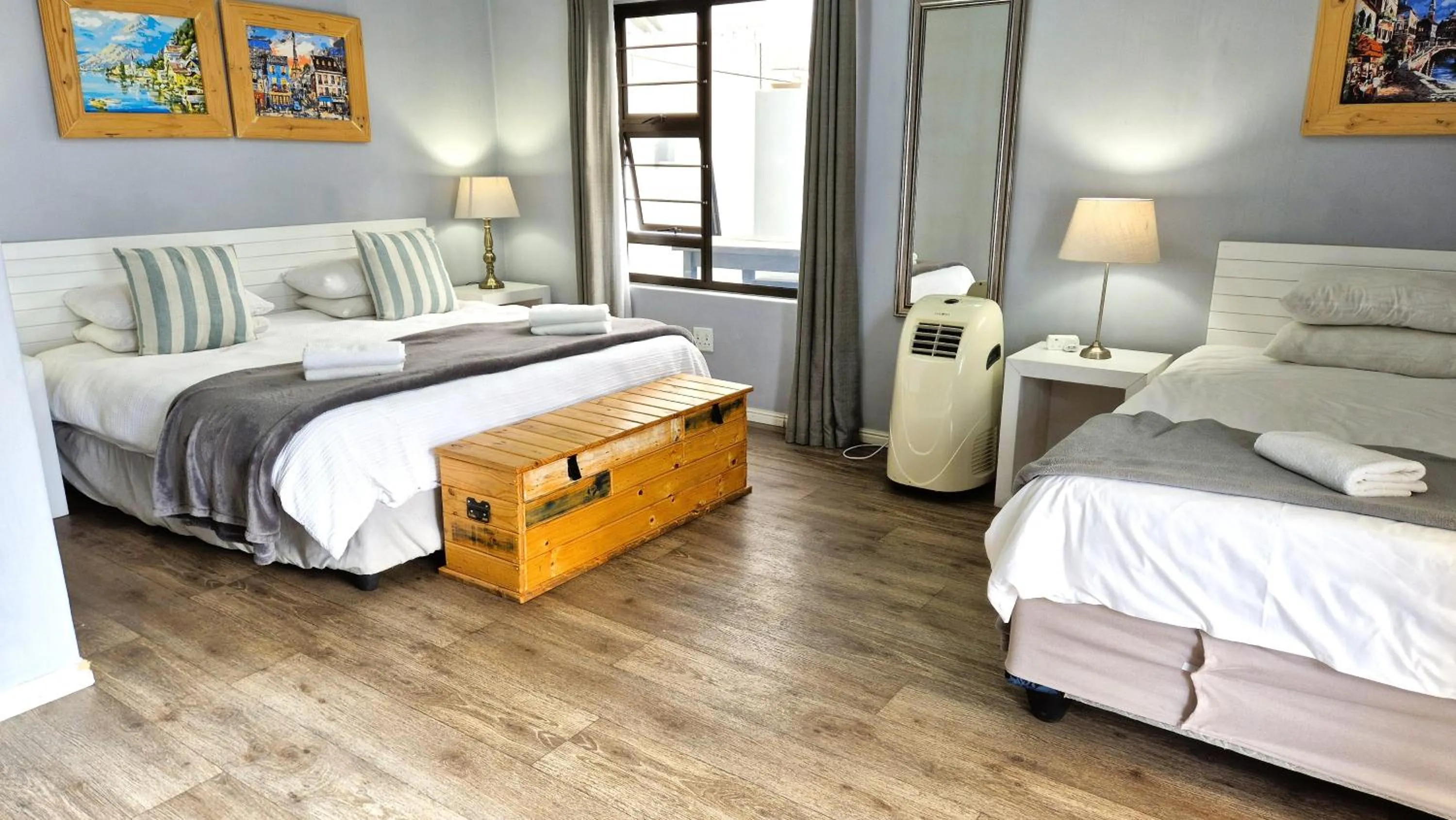 View (from property/room), Bed in Tiende Laan Bed & Breakfast and Self-Catering