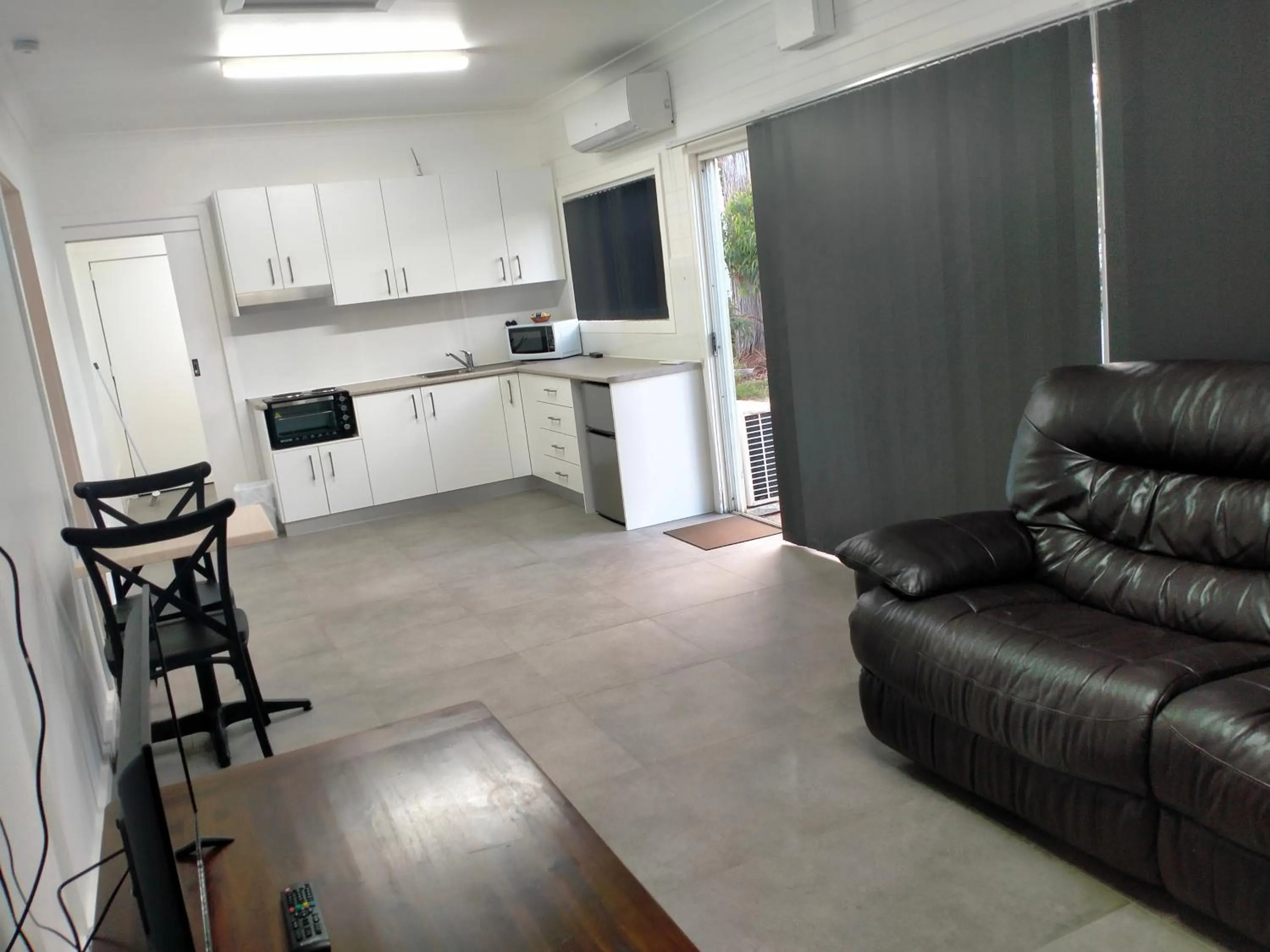 Kitchen or kitchenette in Australian Motor Home Tourist Park Twelve Mile Creek