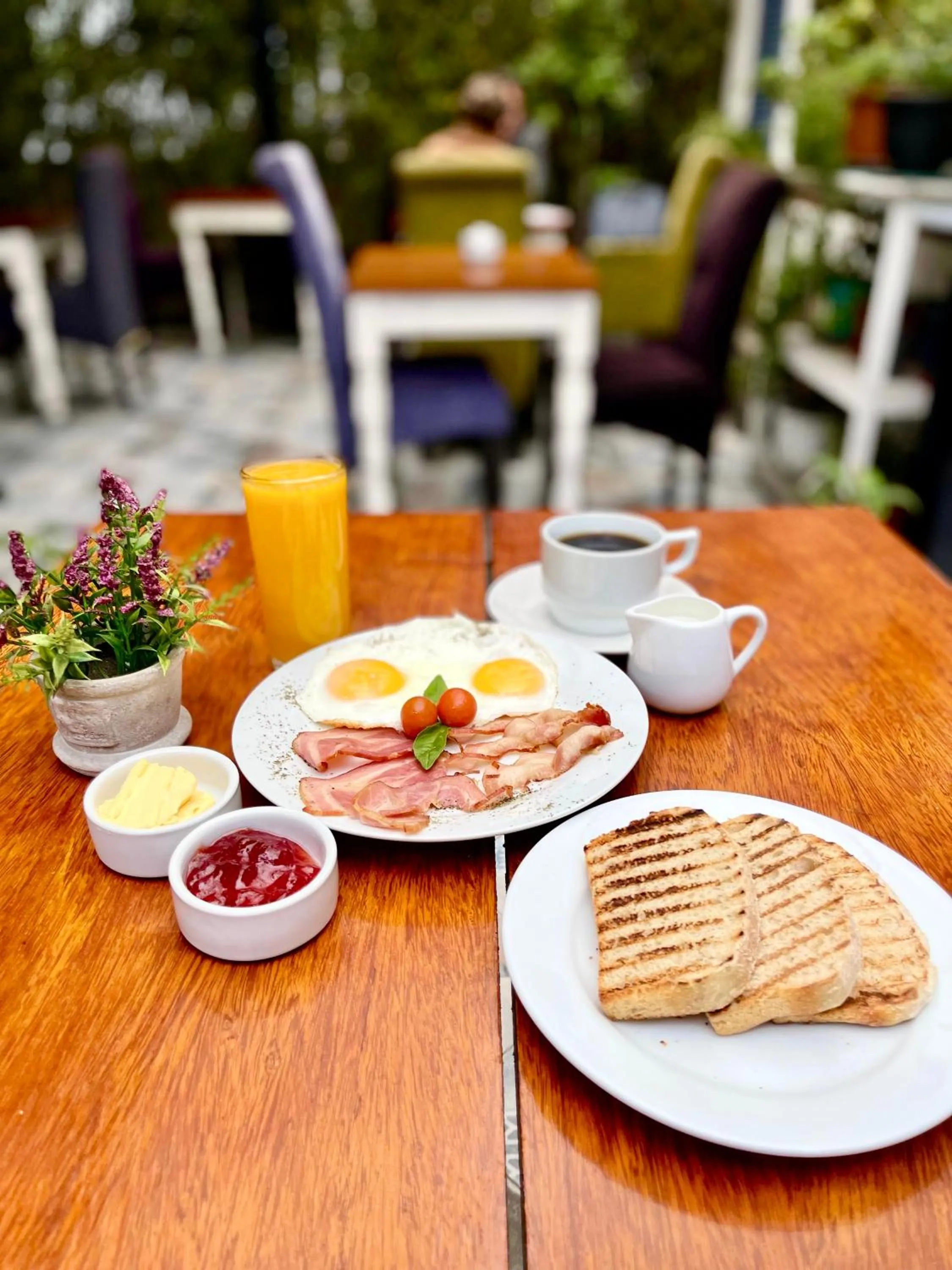 Food and drinks in La Casa del Viajero